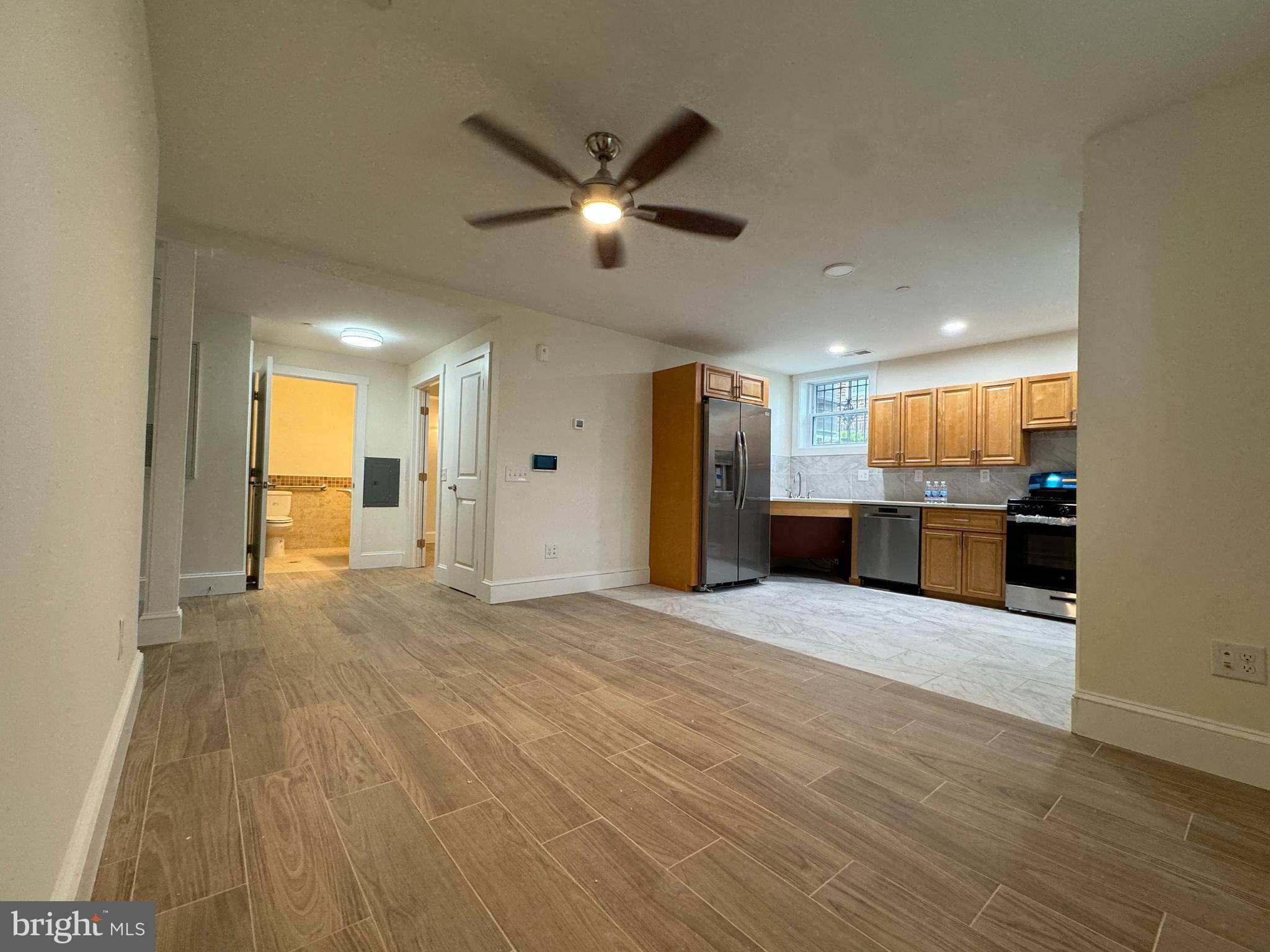 Washington, DC 20032,747 ALABAMA AVE SE #B1