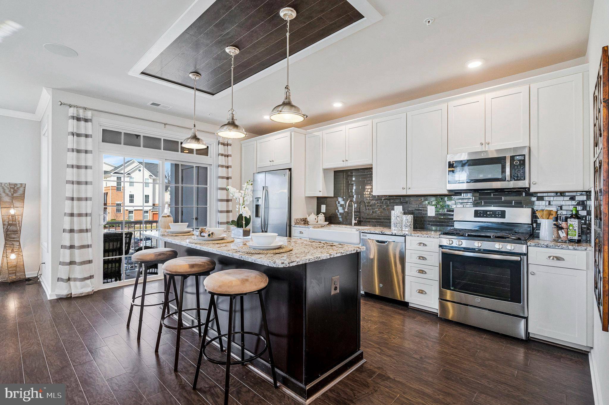 Ashburn, VA 20148,23215 MILLTOWN KNOLL SQ #114