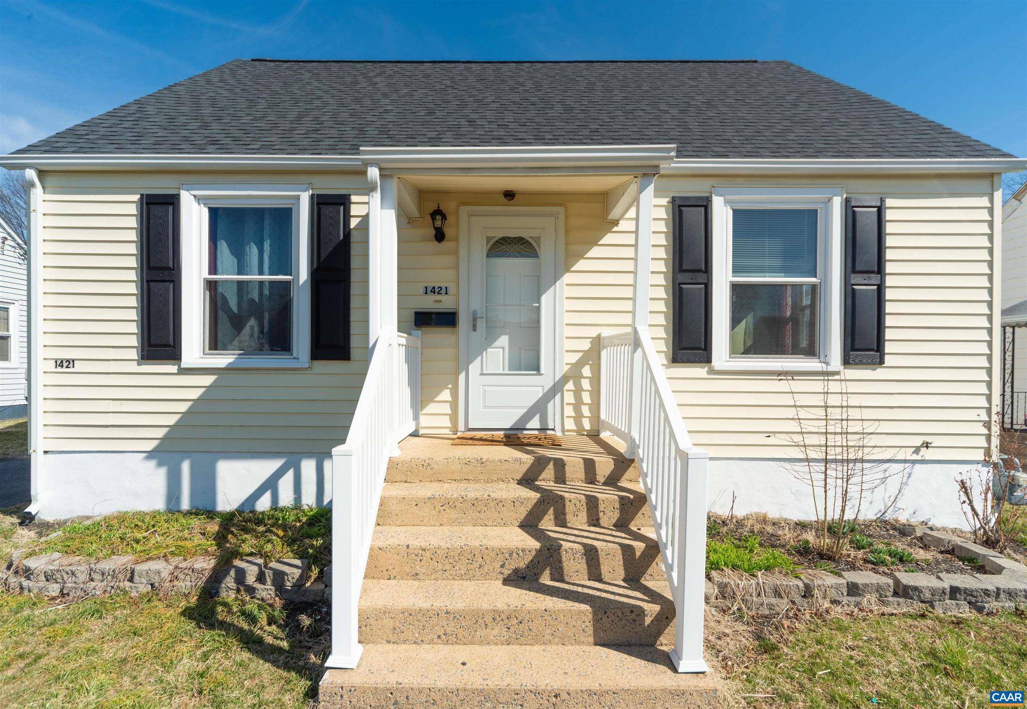 Waynesboro, VA 22980,1421 OHIO ST