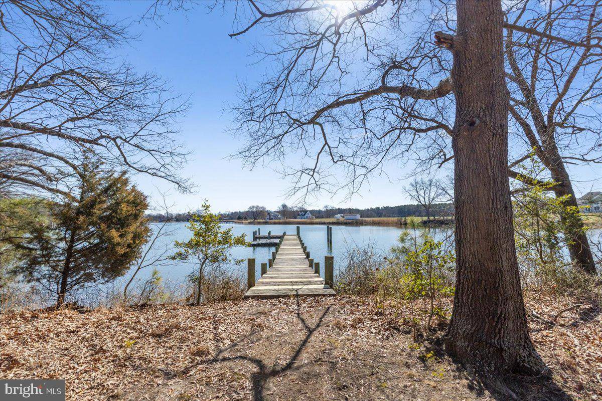 Newburg, MD 20664,15235 HATTON LANDING DR