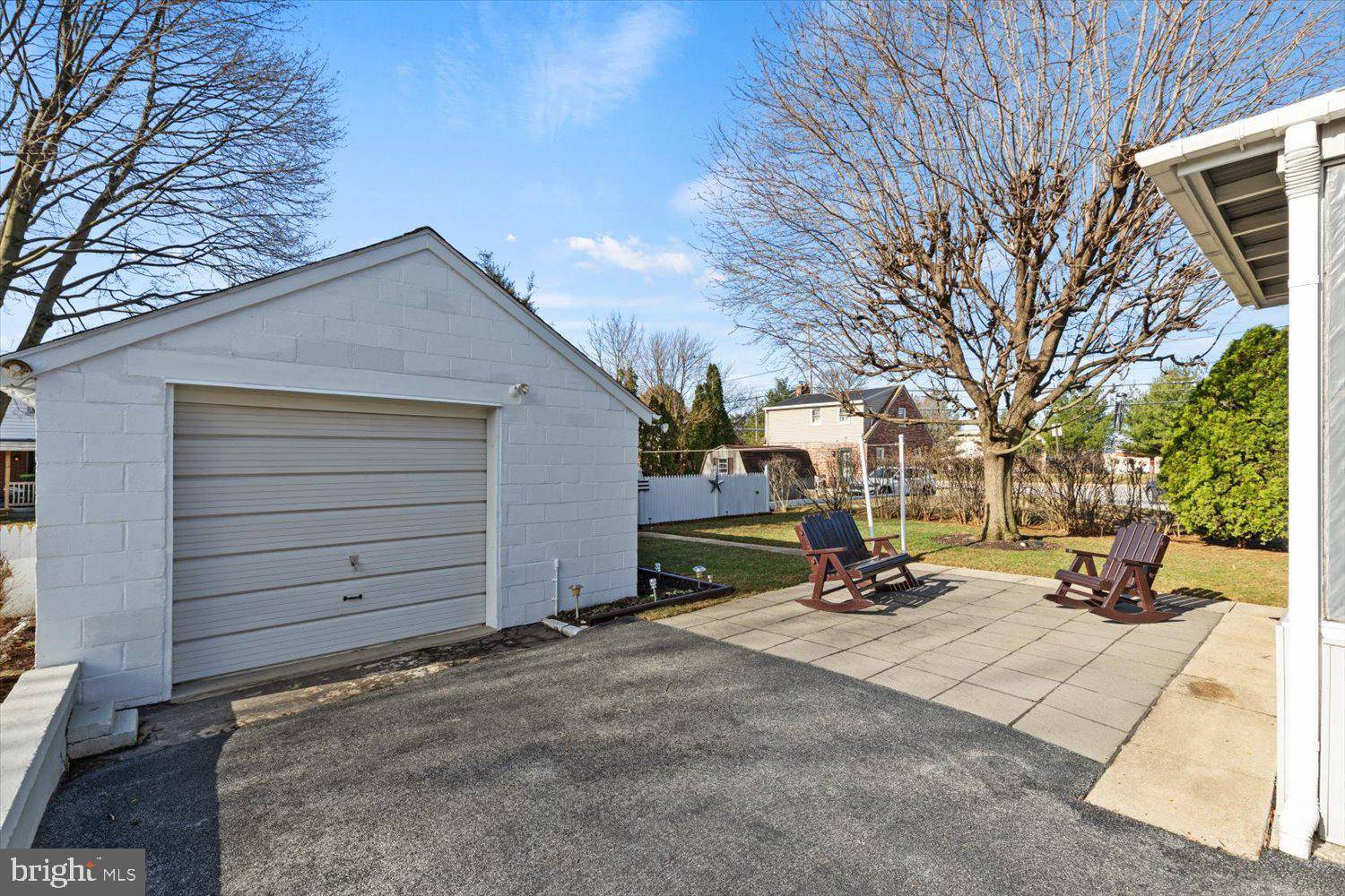 York, PA 17402,802 E 11TH AVE