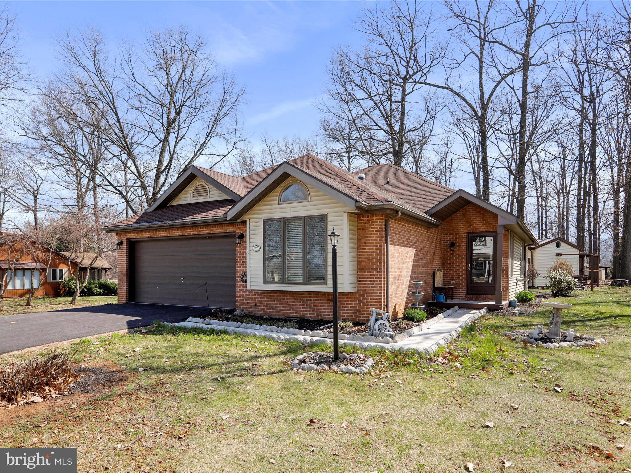 Fayetteville, PA 17222,6138 GREENBRIAR LN