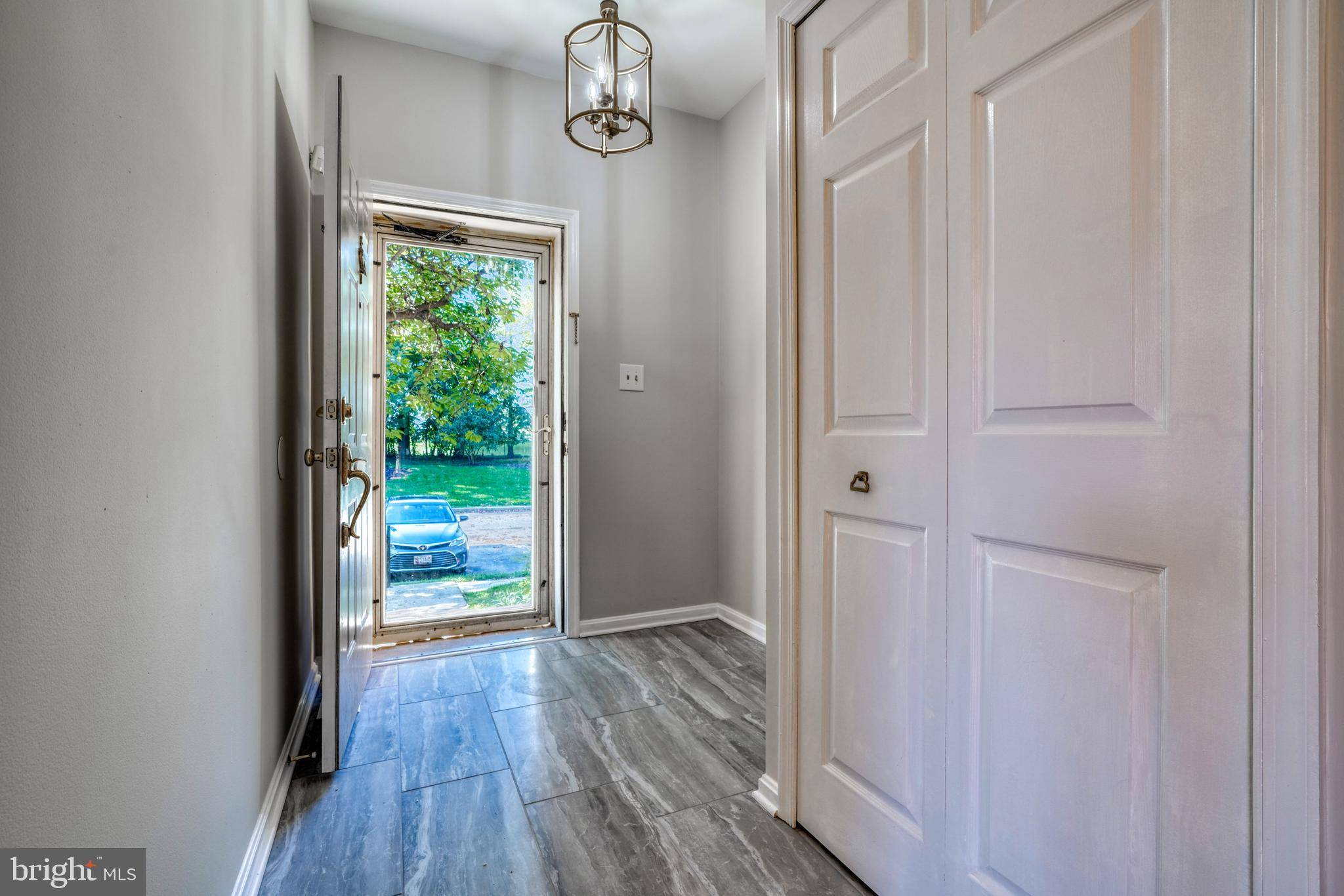 Lutherville Timonium, MD 21093,11813 SHERBOURNE DR