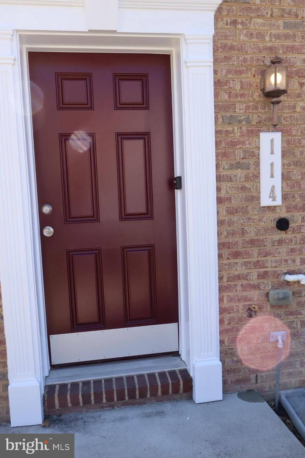 Capitol Heights, MD 20743,114 GRAY ST