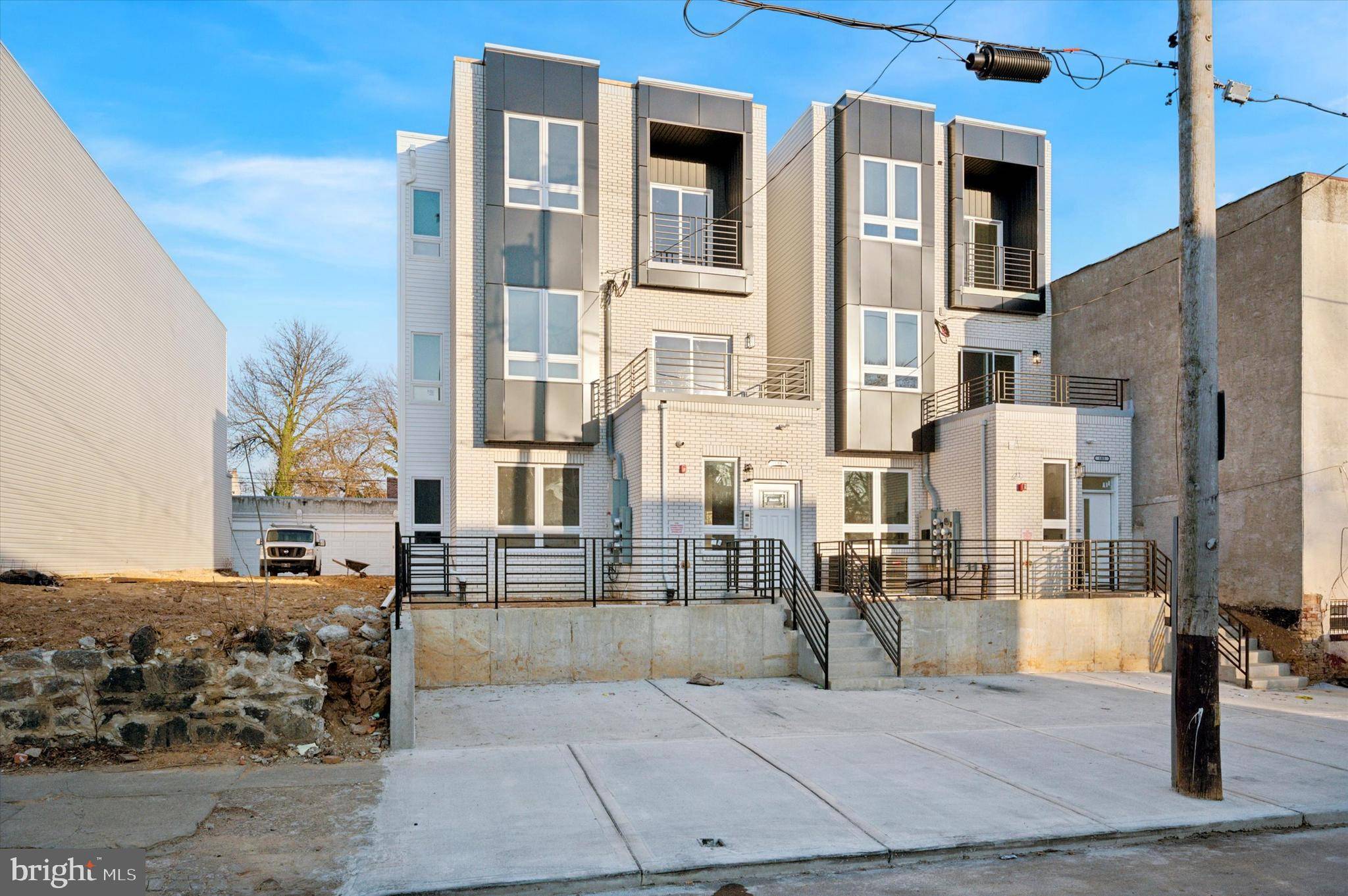 Philadelphia, PA 19139,105 N 63RD ST #4