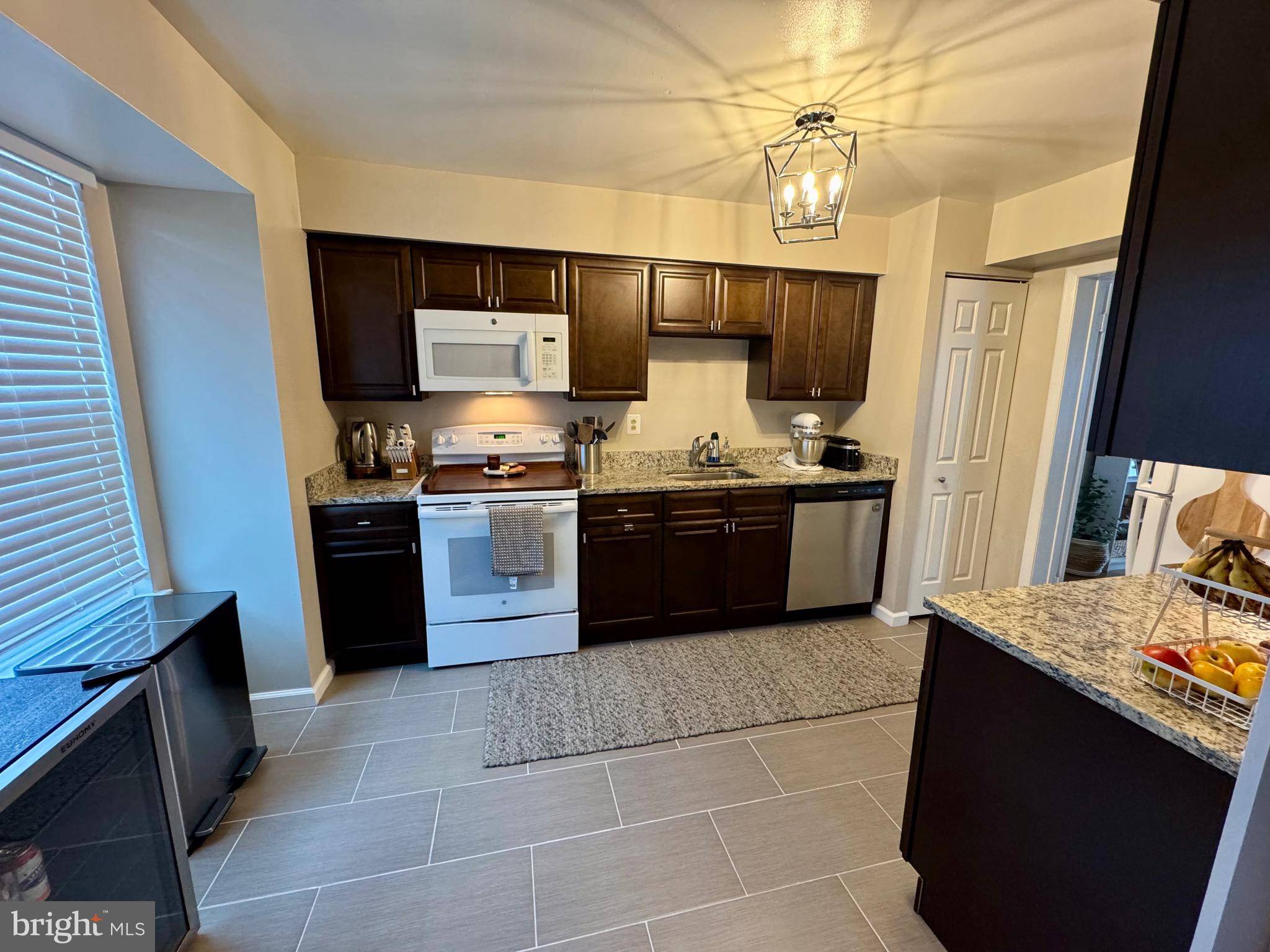 Catonsville, MD 21228,47 WALDEN MILL WAY