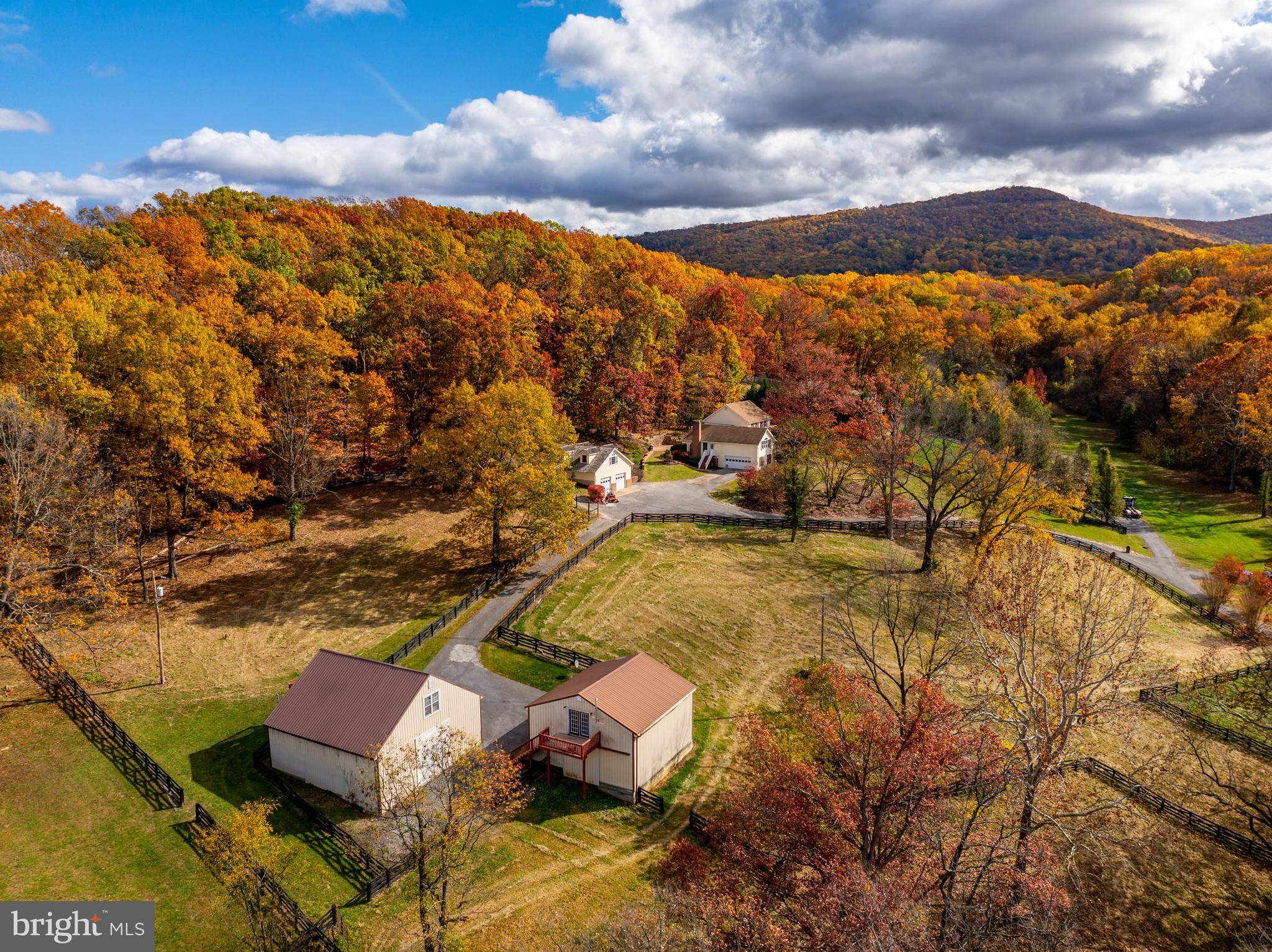 Front Royal, VA 22630,424 BOWMAN RD