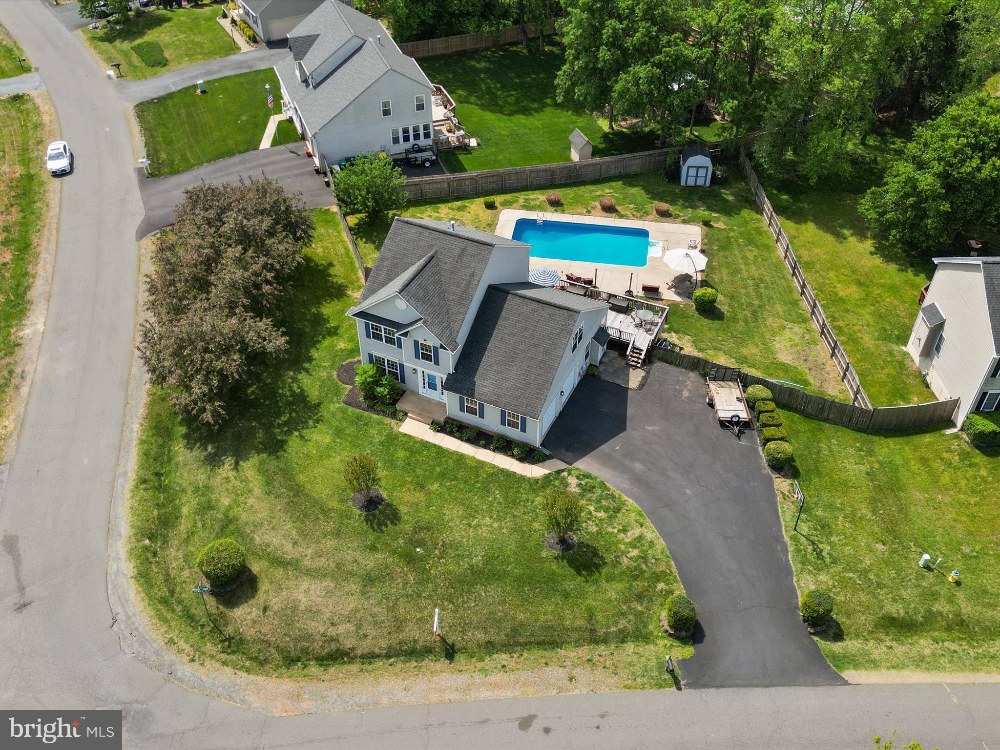 Fredericksburg, VA 22405,2006 SIERRA DR