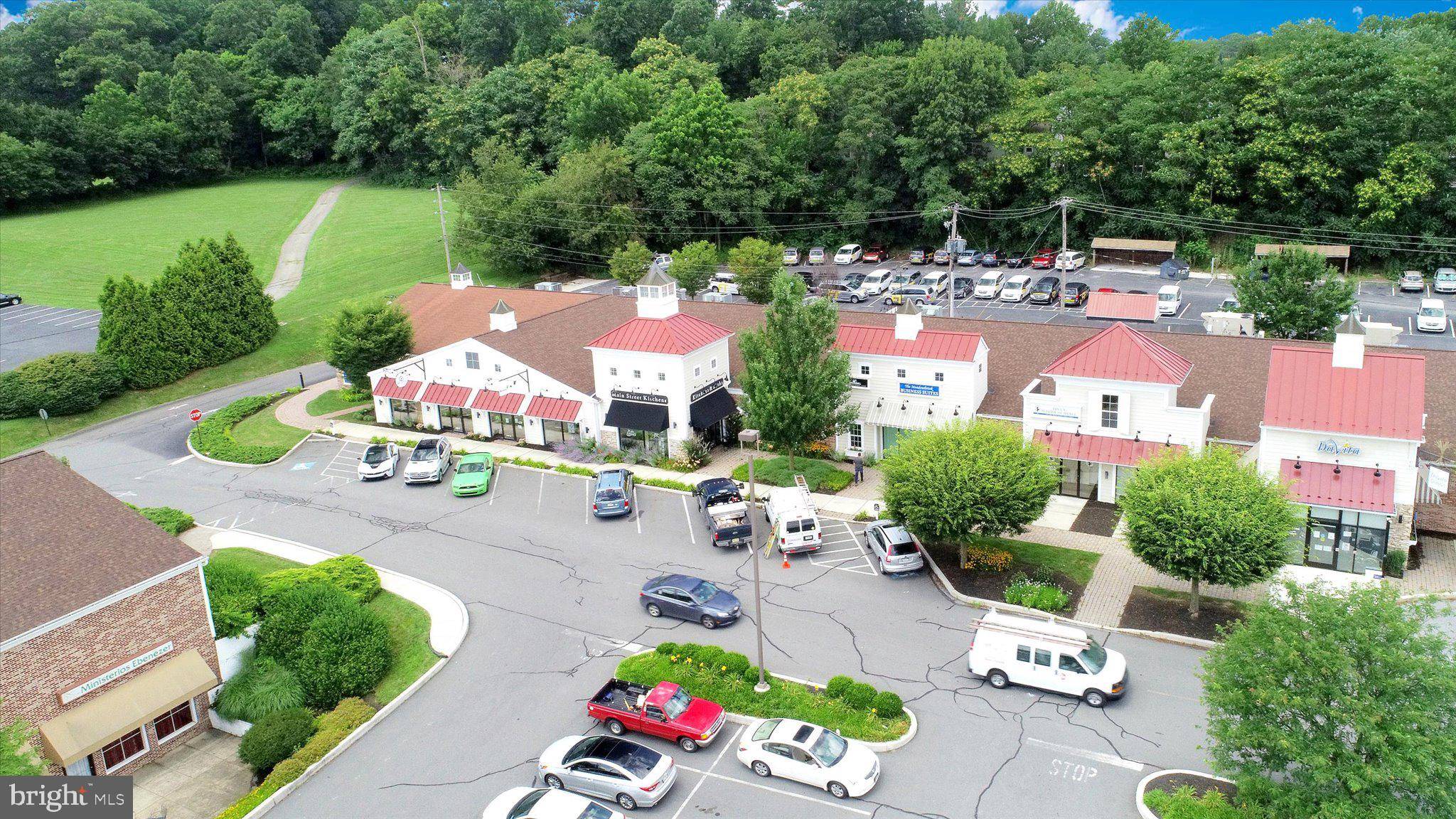 Leola, PA 17540,349 W MAIN ST #114