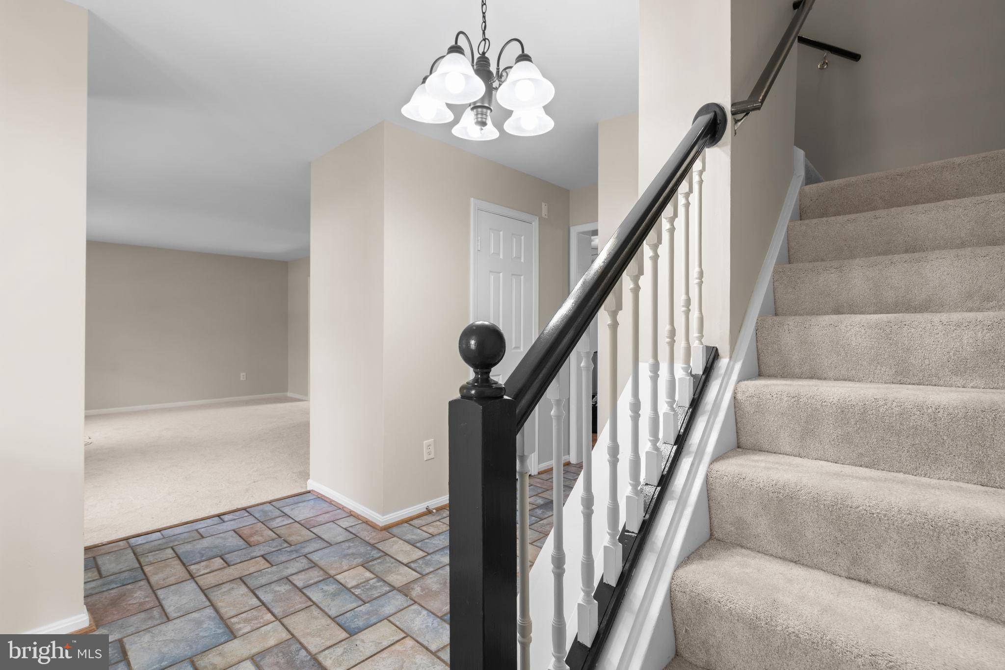 Elkridge, MD 21075,6401 HIGHBANKS CT