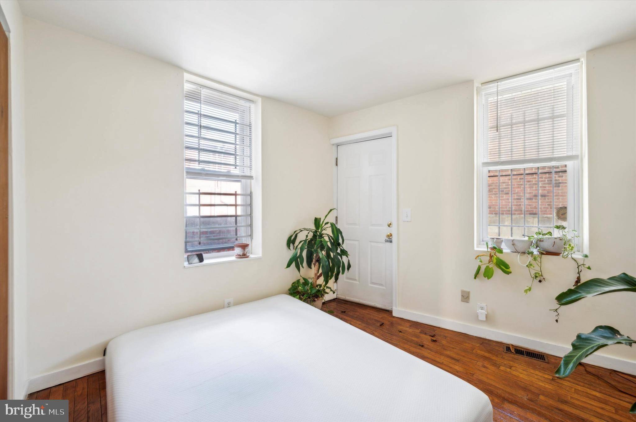 Philadelphia, PA 19147,1419 S 4TH ST