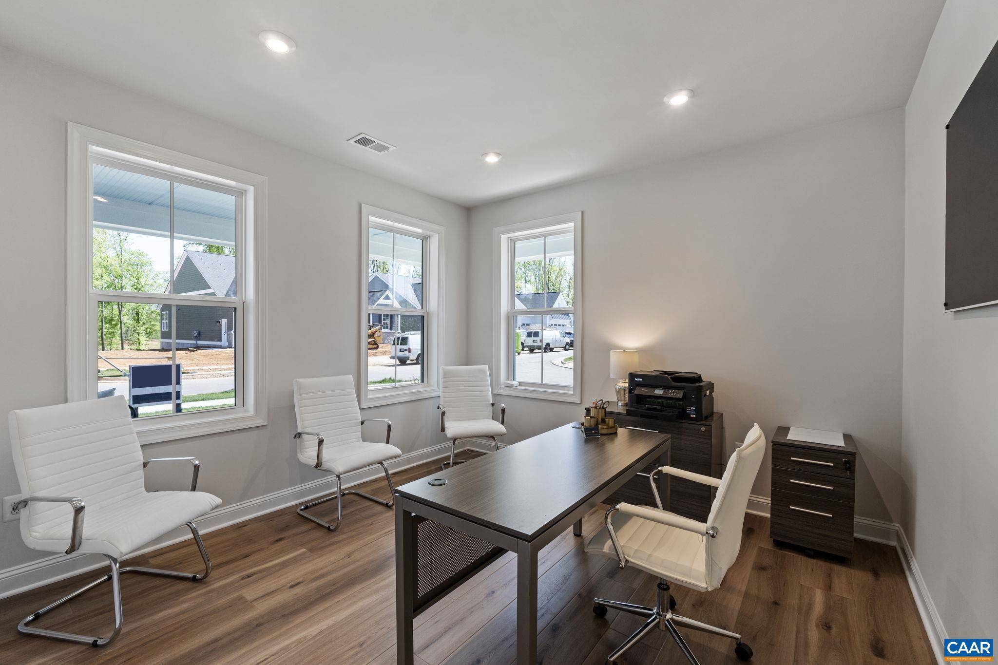 Charlottesville, VA 22901,22 FARROW COVE