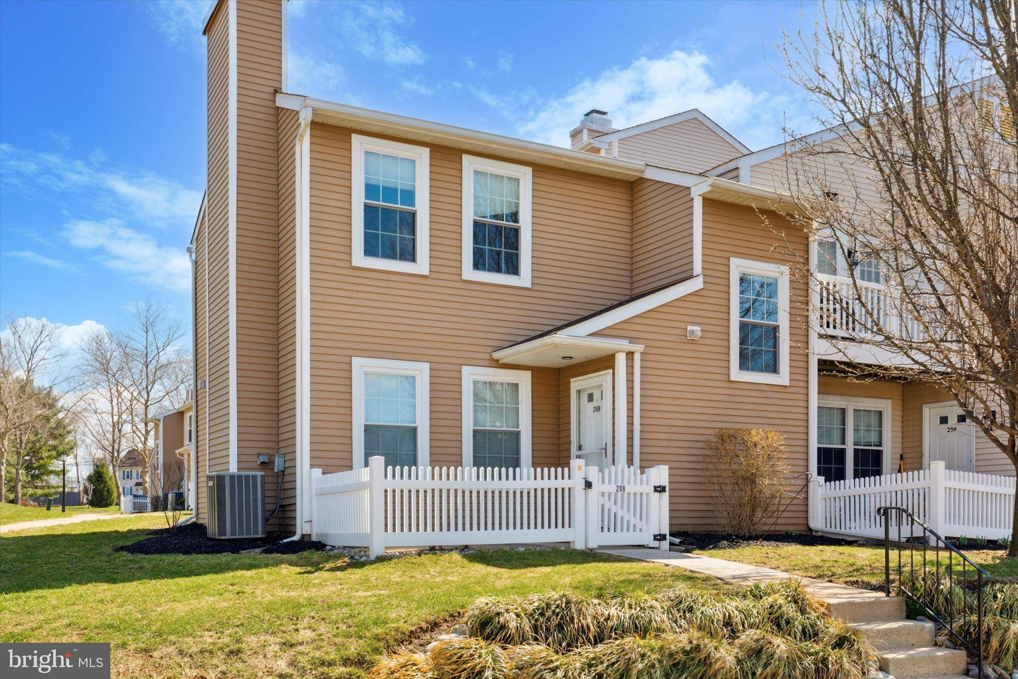 Doylestown, PA 18901,208 FERRIS LN