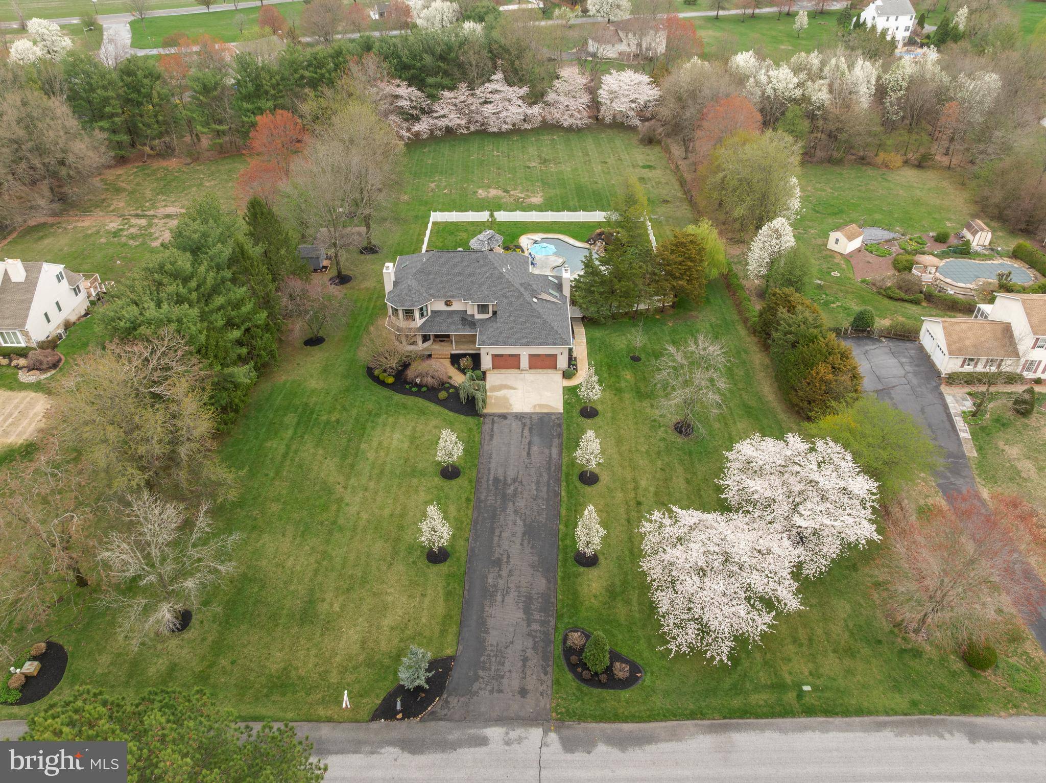 Lumberton, NJ 08048,5 COUNTRY WAY