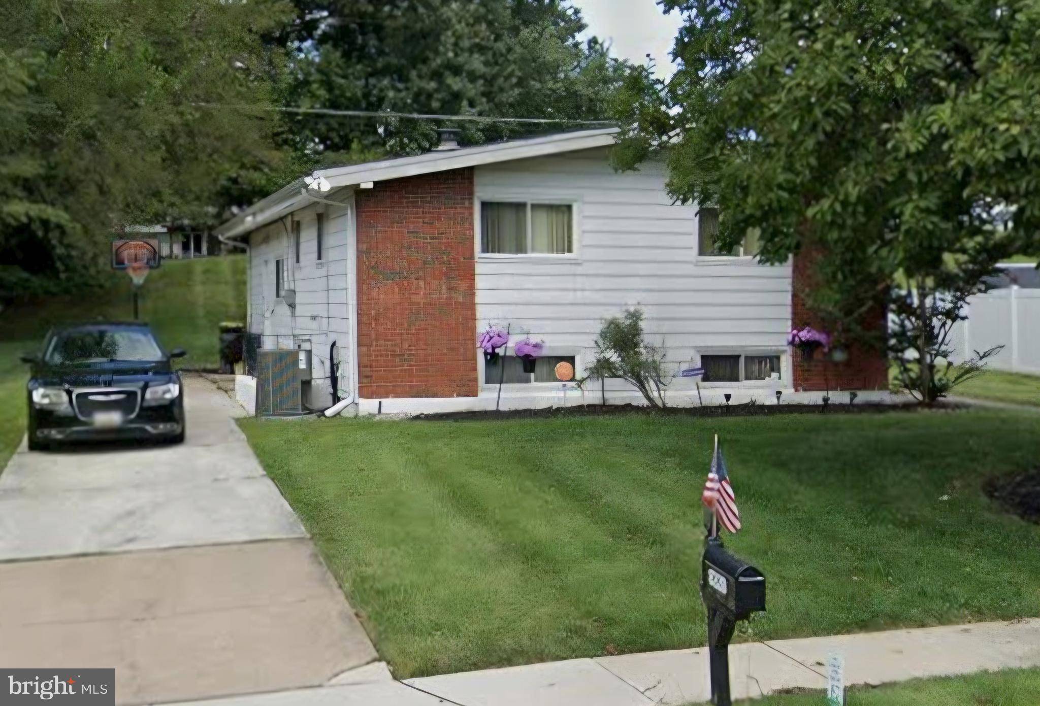 Pikesville, MD 21208,8228 ARROWHEAD RD