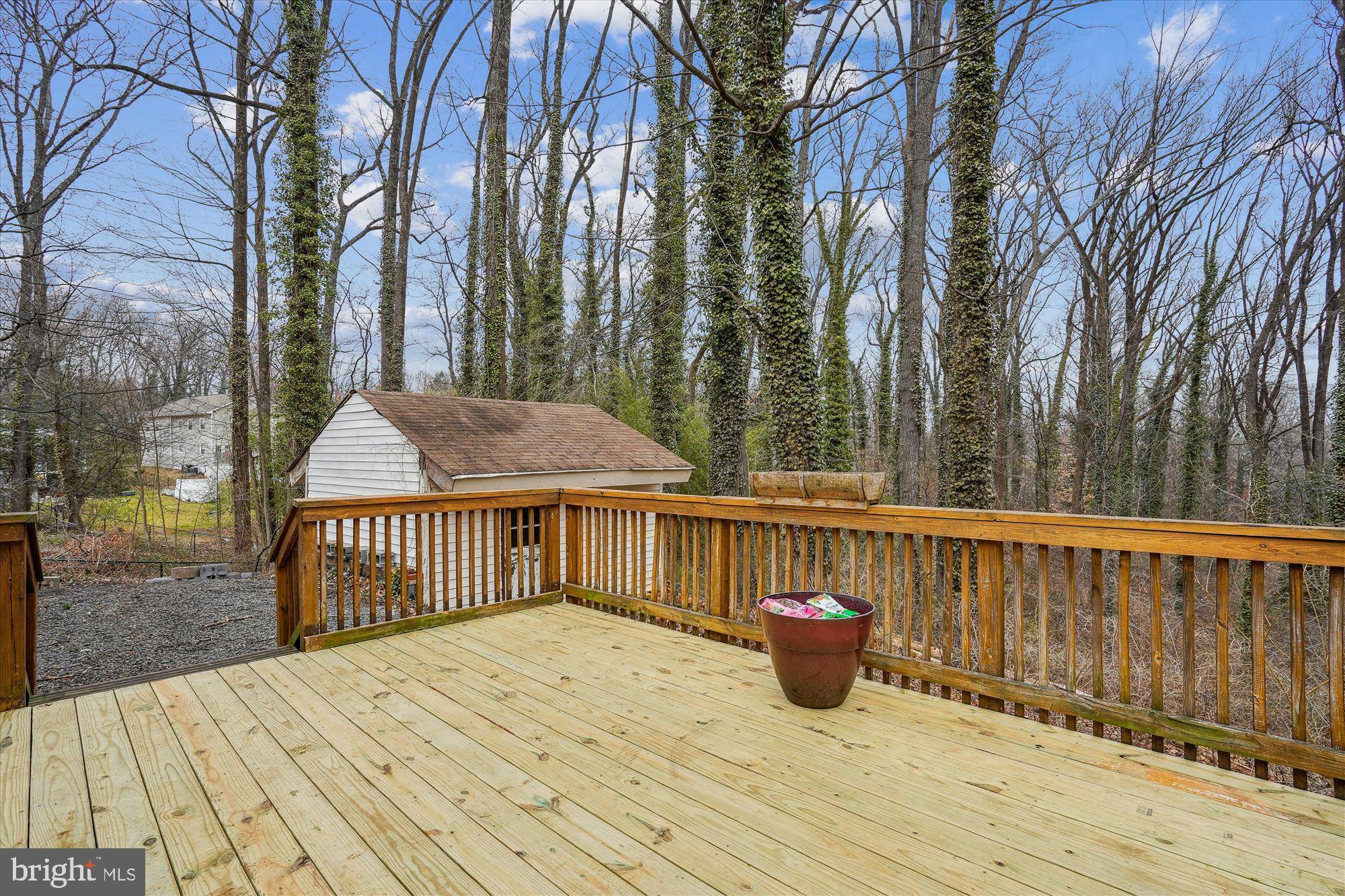 Falls Church, VA 22041,6340 DOGWOOD PL