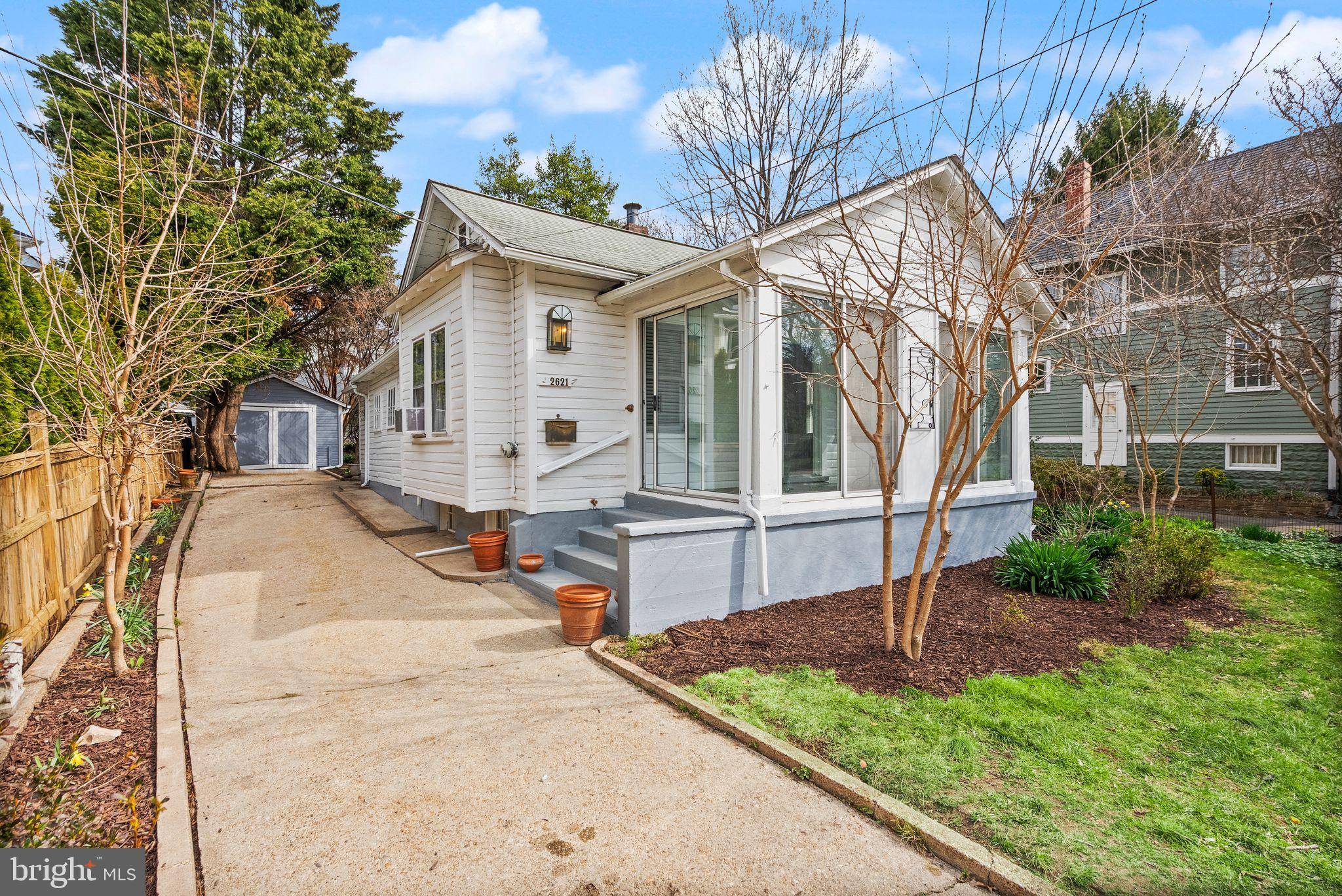 Arlington, VA 22201,2621 2ND RD N