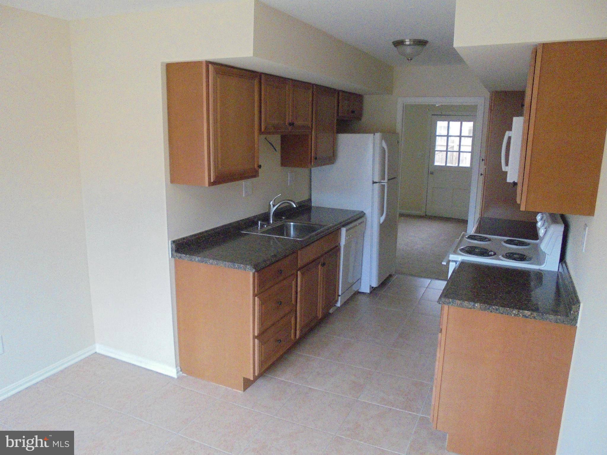 Fairfax, VA 22031,3162 CEDAR GROVE DR