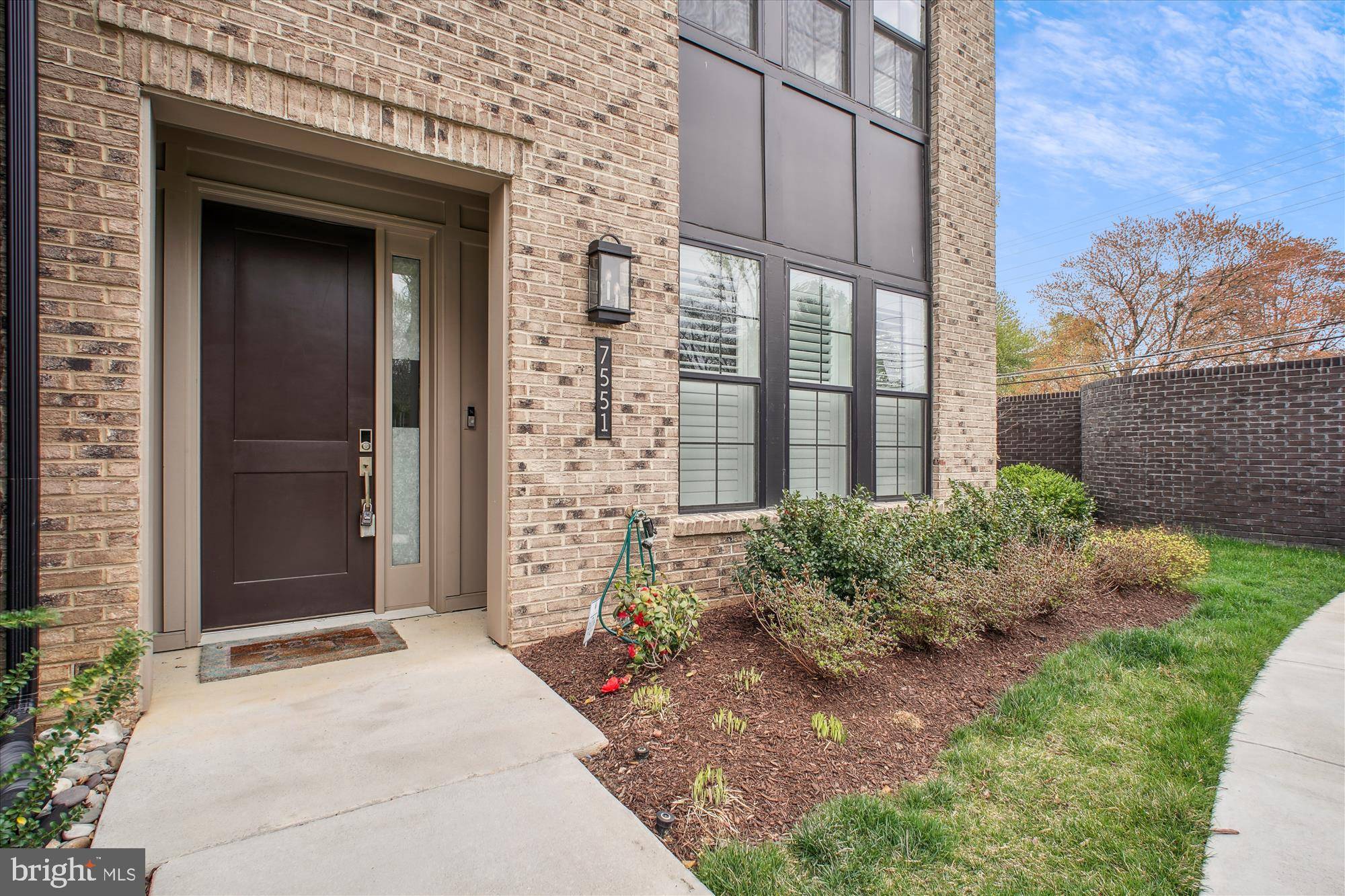 Mclean, VA 22102,7551 SAWYER FARM WAY #1703