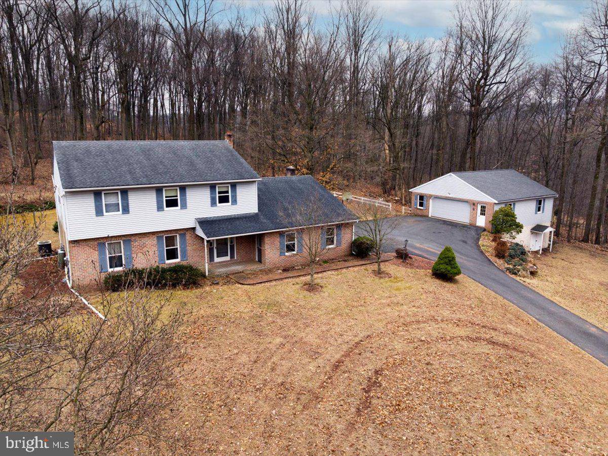 Mohnton, PA 19540,91 SCHLOUCH RD