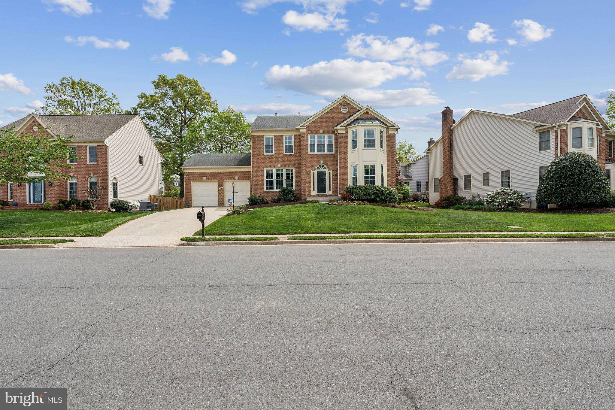 Herndon, VA 20171,13107 CURVED IRON RD