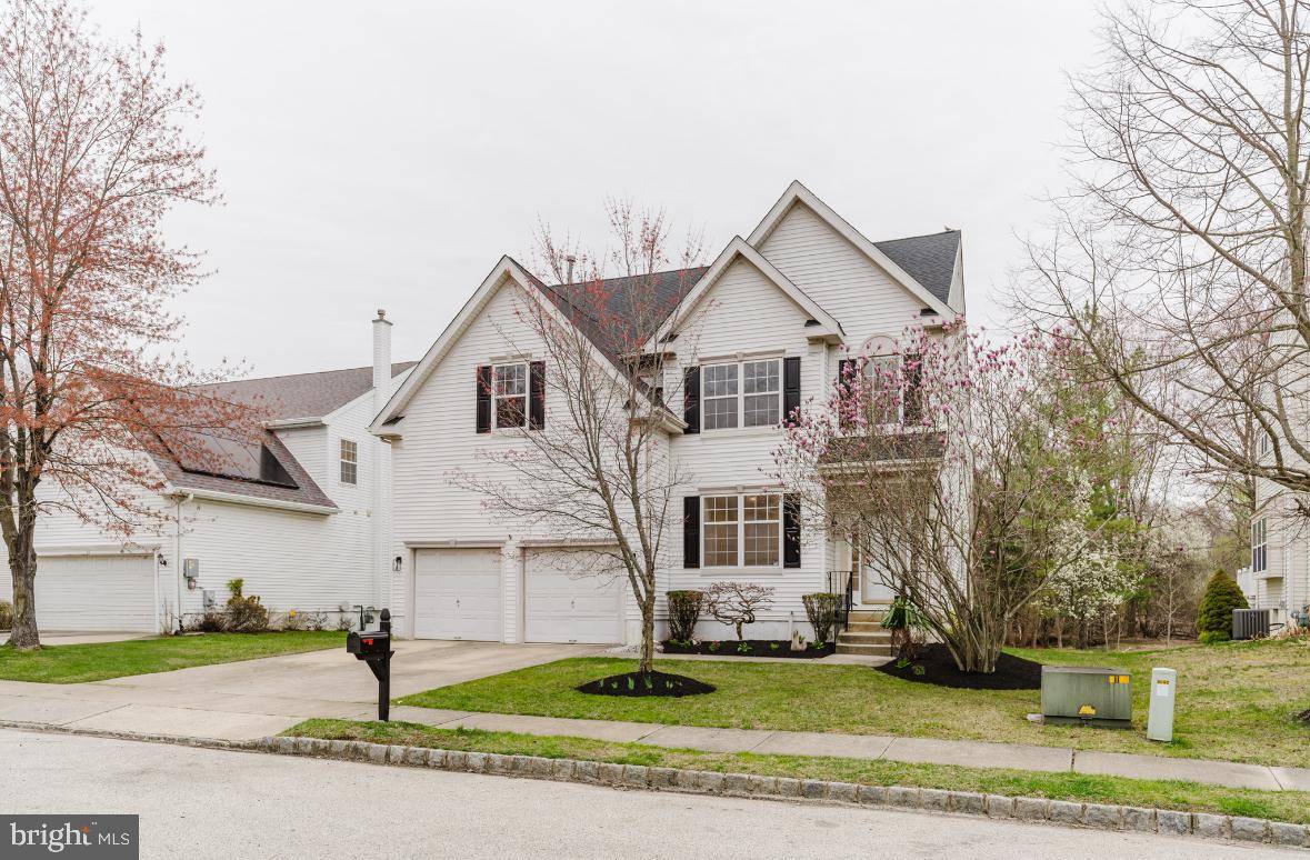 Mount Laurel, NJ 08054,12 WOOD VIEW DR