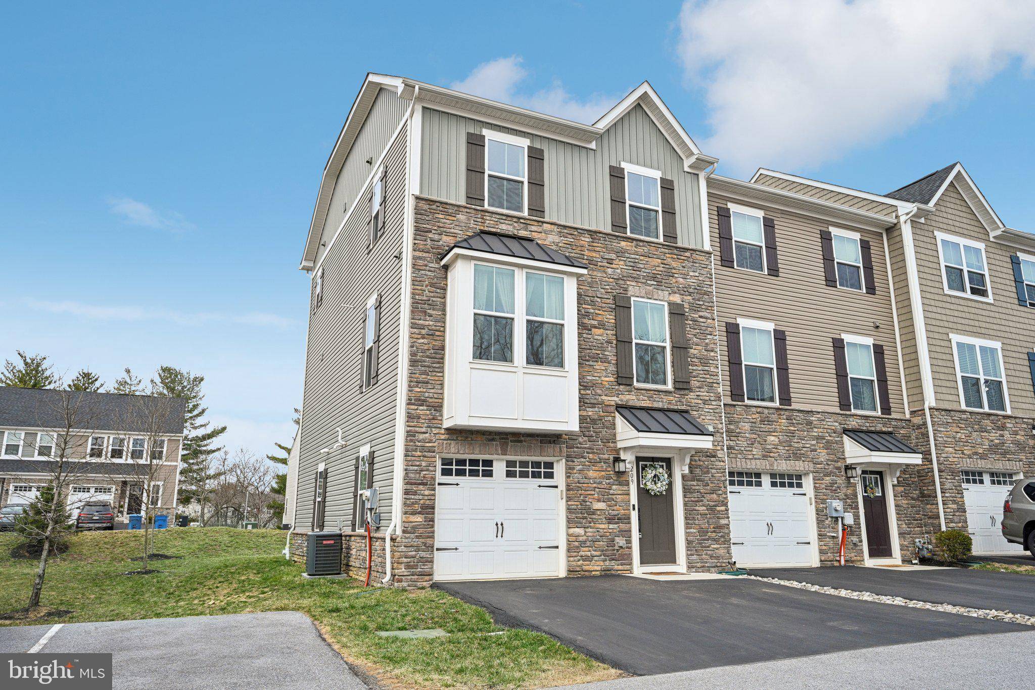 Downingtown, PA 19335,209 HIBISCUS WAY