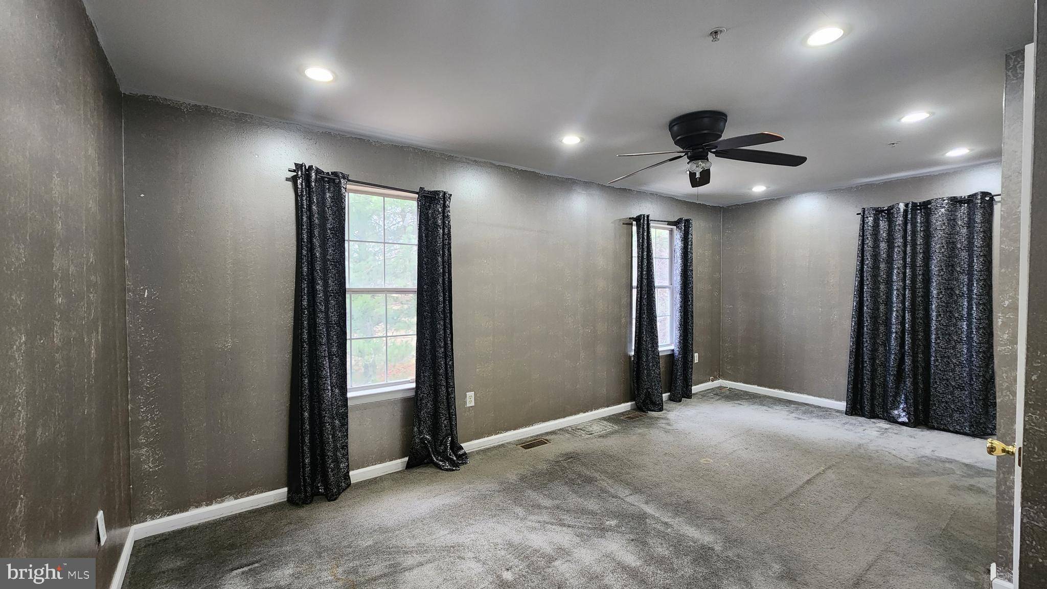 District Heights, MD 20747,6321 SUNVALLEY TER
