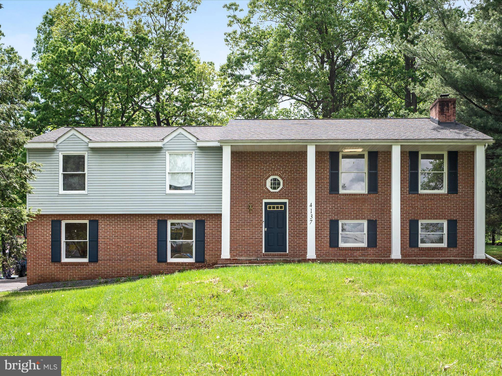 Hedgesville, WV 25427,4137 HEDGESVILLE RD