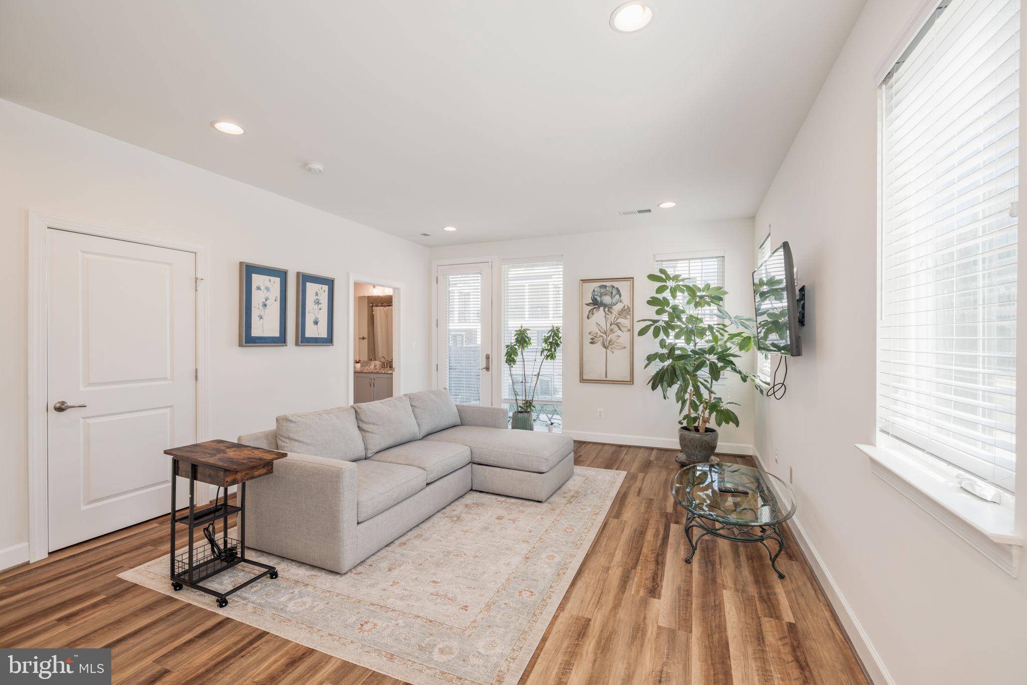 Woodbridge, VA 22191,620 ANGELFISH WAY