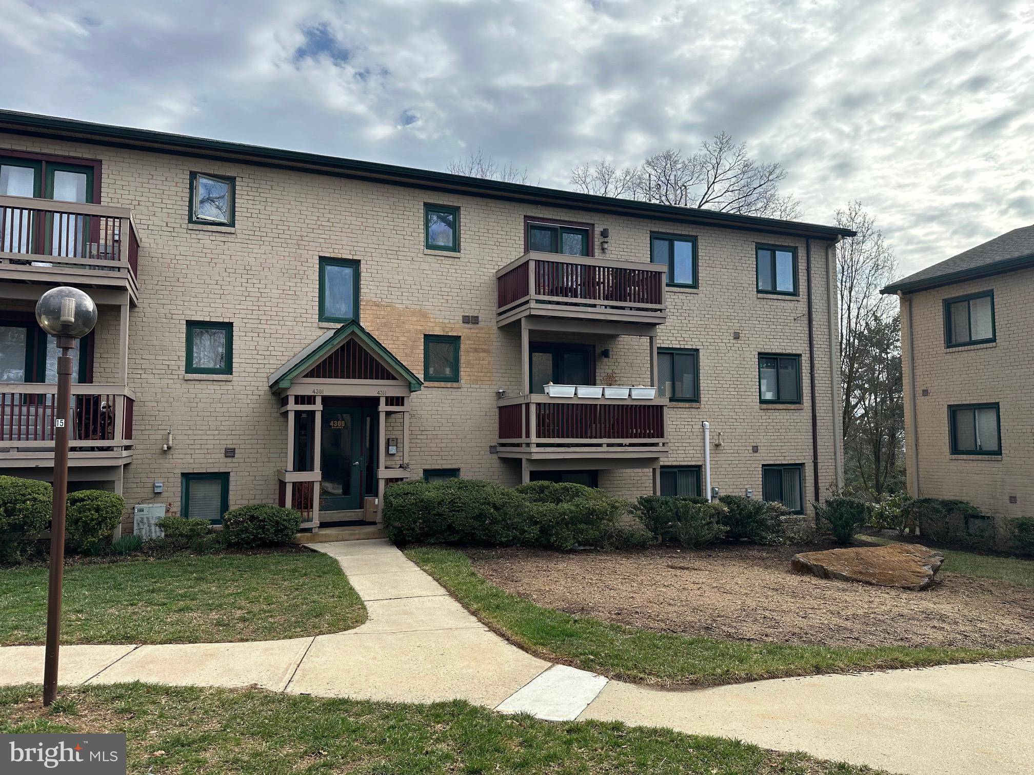 Wilmington, DE 19802,4303 EASTVIEW LN #4303