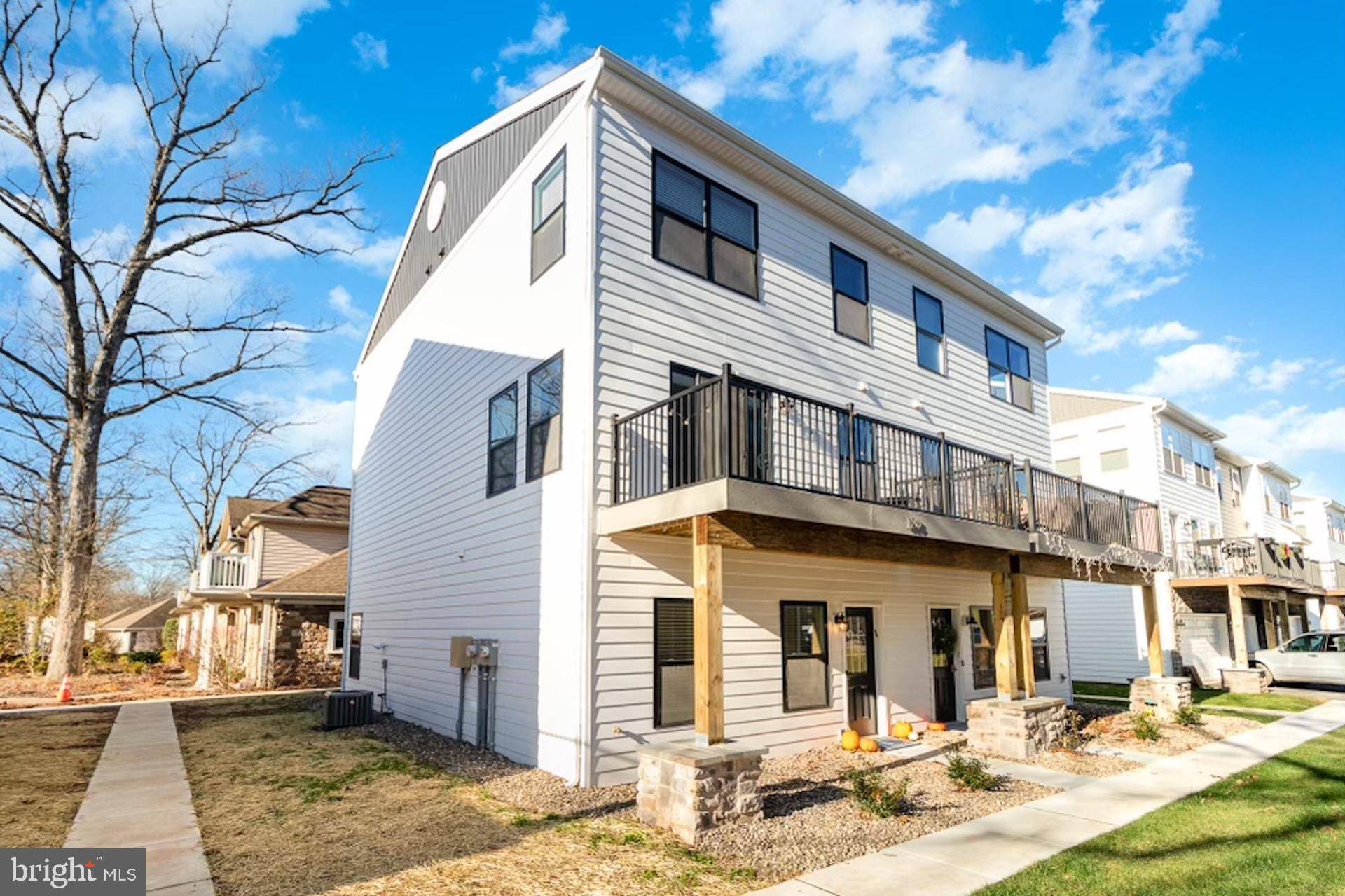 Hummelstown, PA 17036,126 HIGH POINTE DR #13