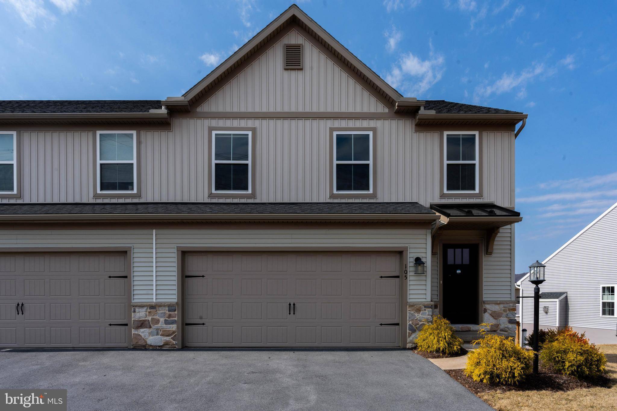 State College, PA 16803,105 THOMPSON ST