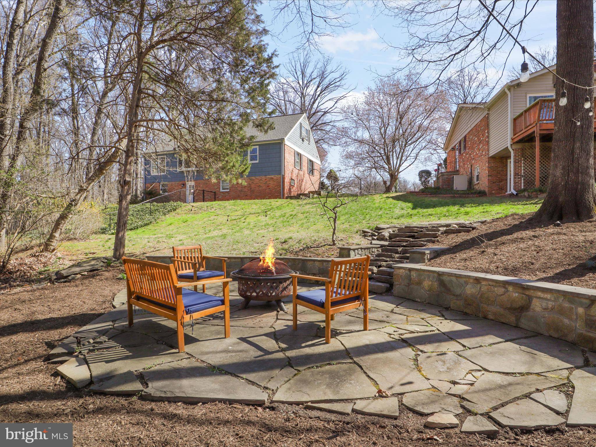 Annandale, VA 22003,3611 LAUNCELOT WAY