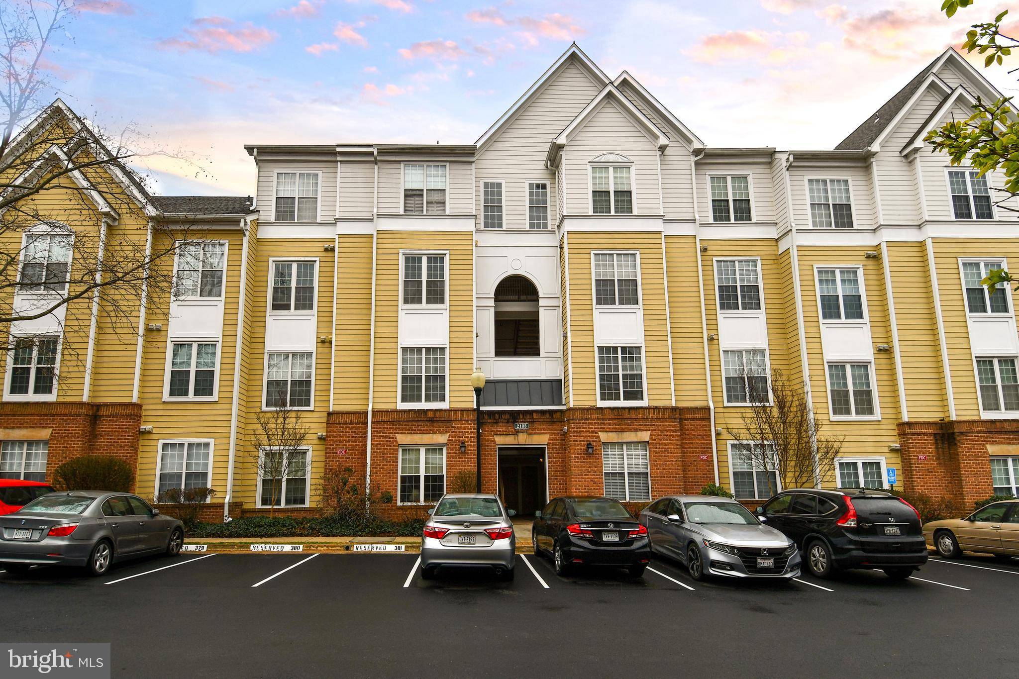 Herndon, VA 20170,2103 HIGHCOURT LN #101
