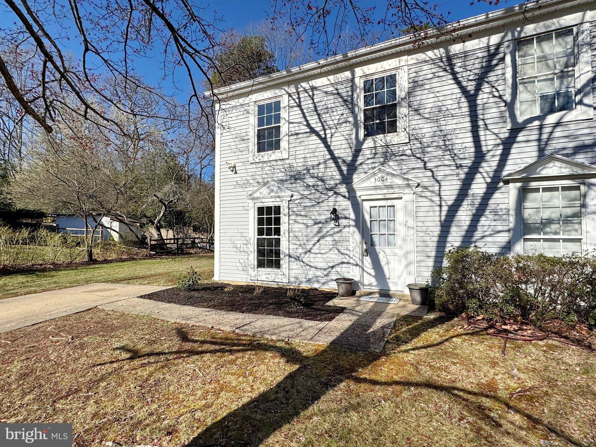 Waldorf, MD 20602,3004 CHARLETON CT