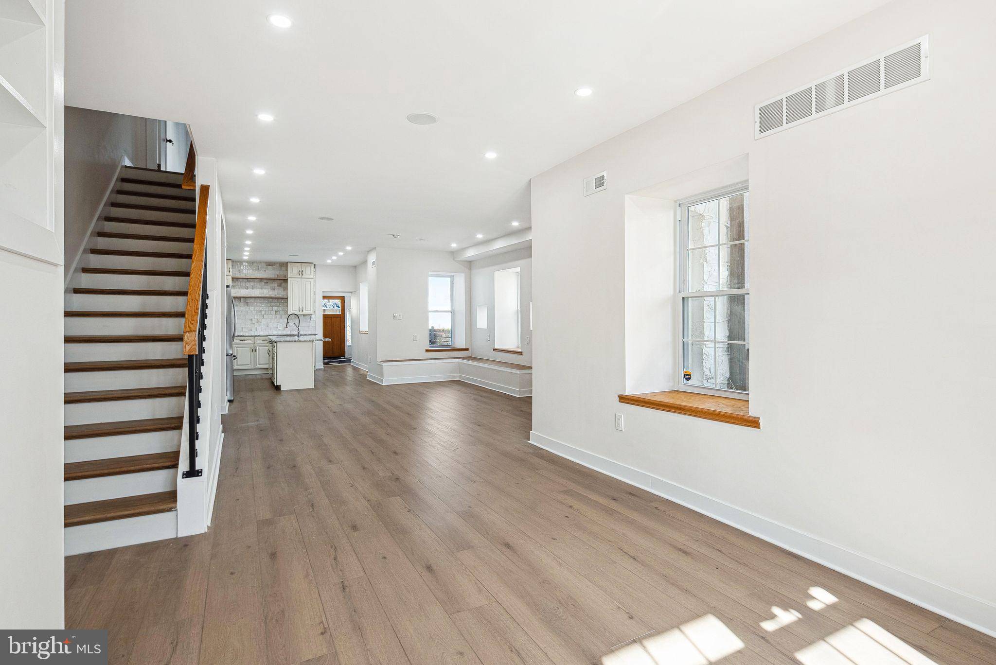 Philadelphia, PA 19144,6317 BAYNTON ST