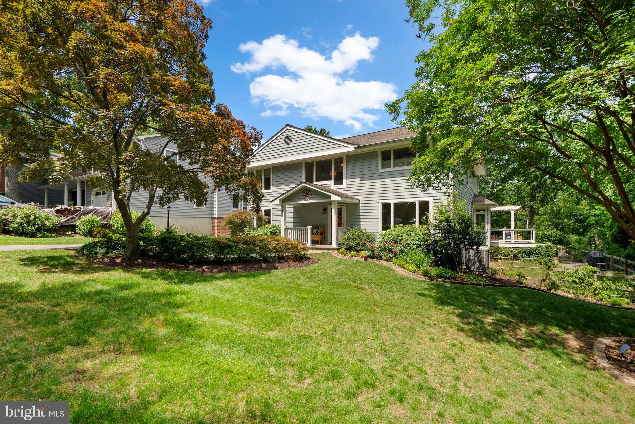 Annapolis, MD 21409,743 ROLLING VIEW DR