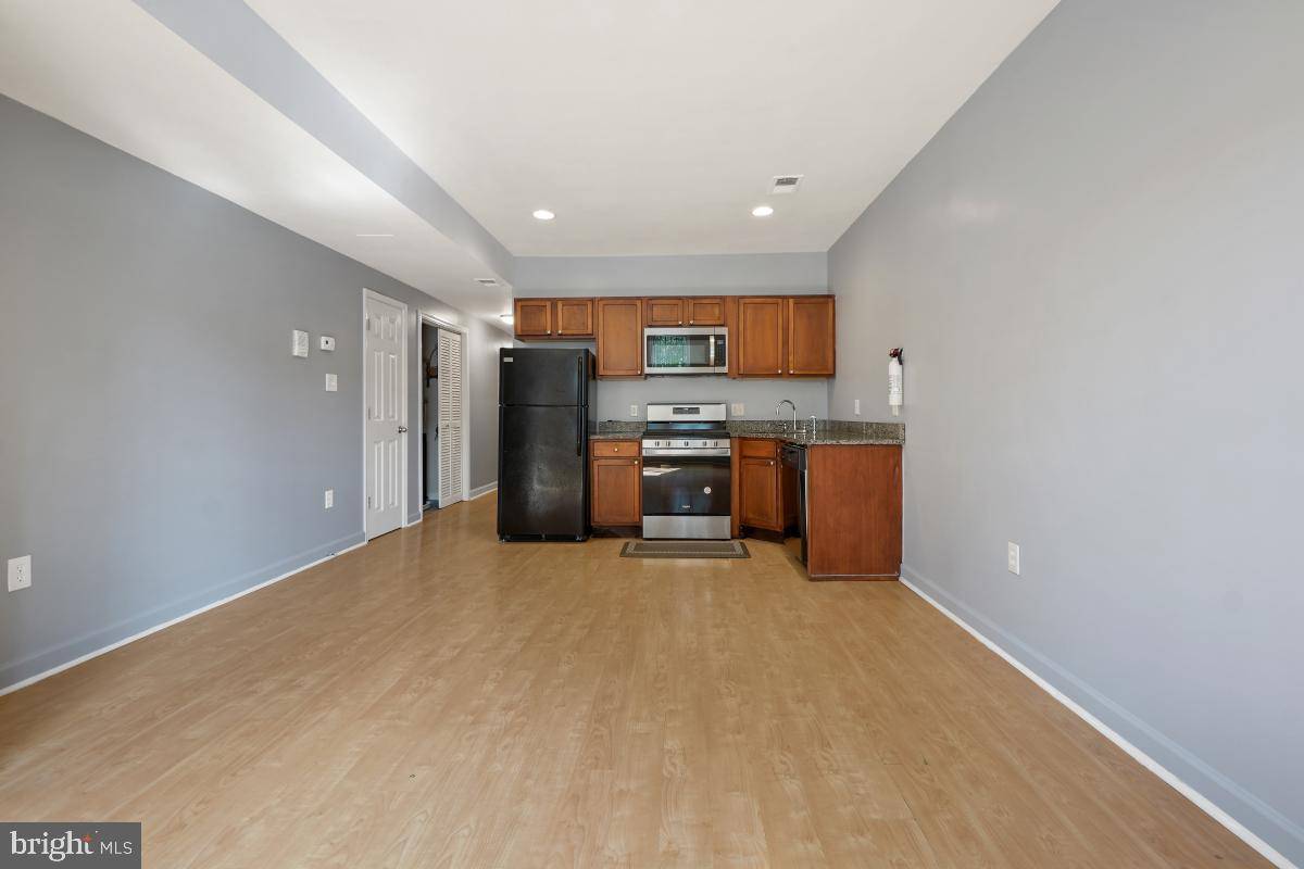 Washington, DC 20002,1716 WEST VIRGINIA NE #102