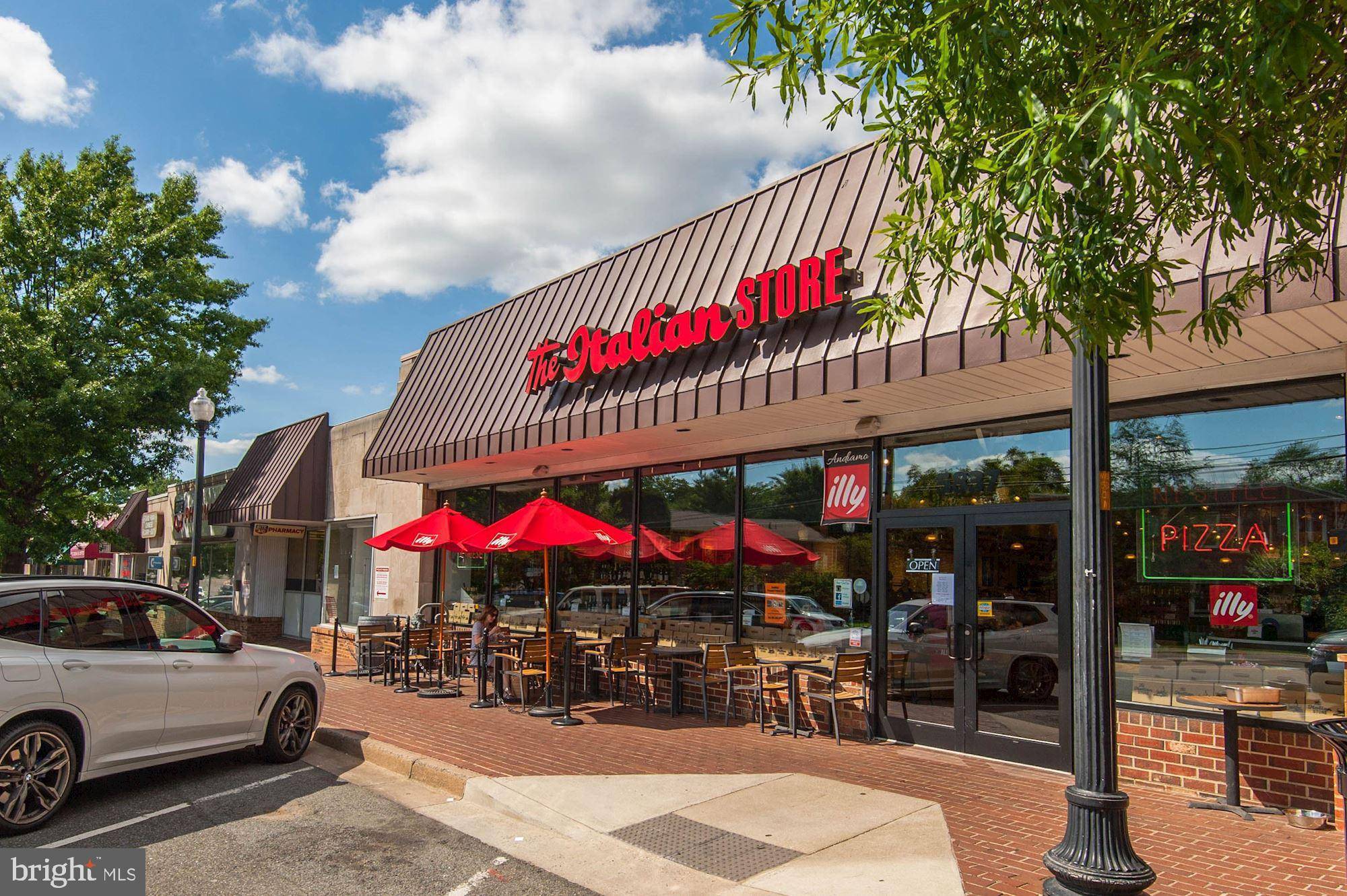 Arlington, VA 22205,6012 19TH ST N
