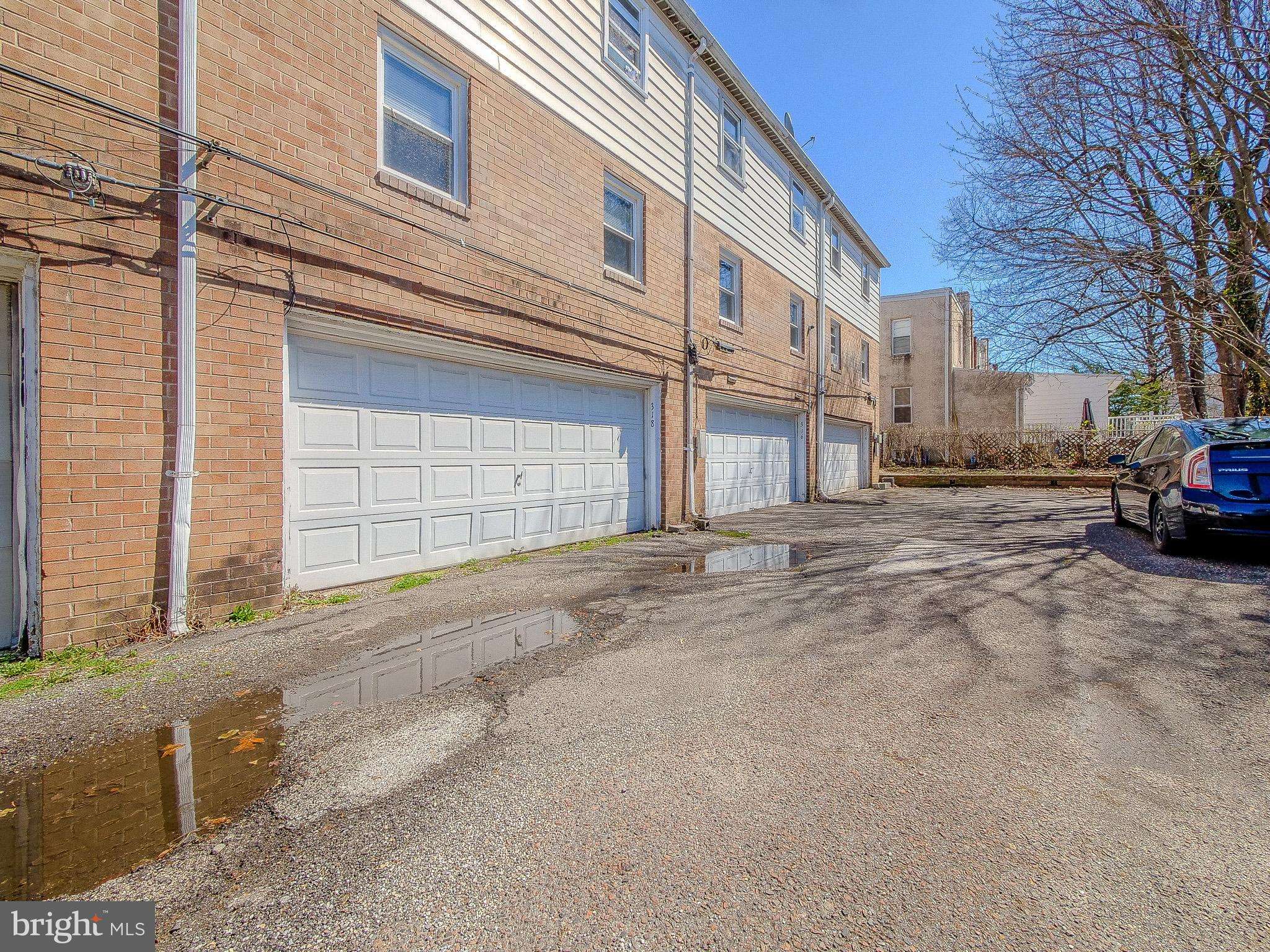 Drexel Hill, PA 19026,318 EDMONDS AVE