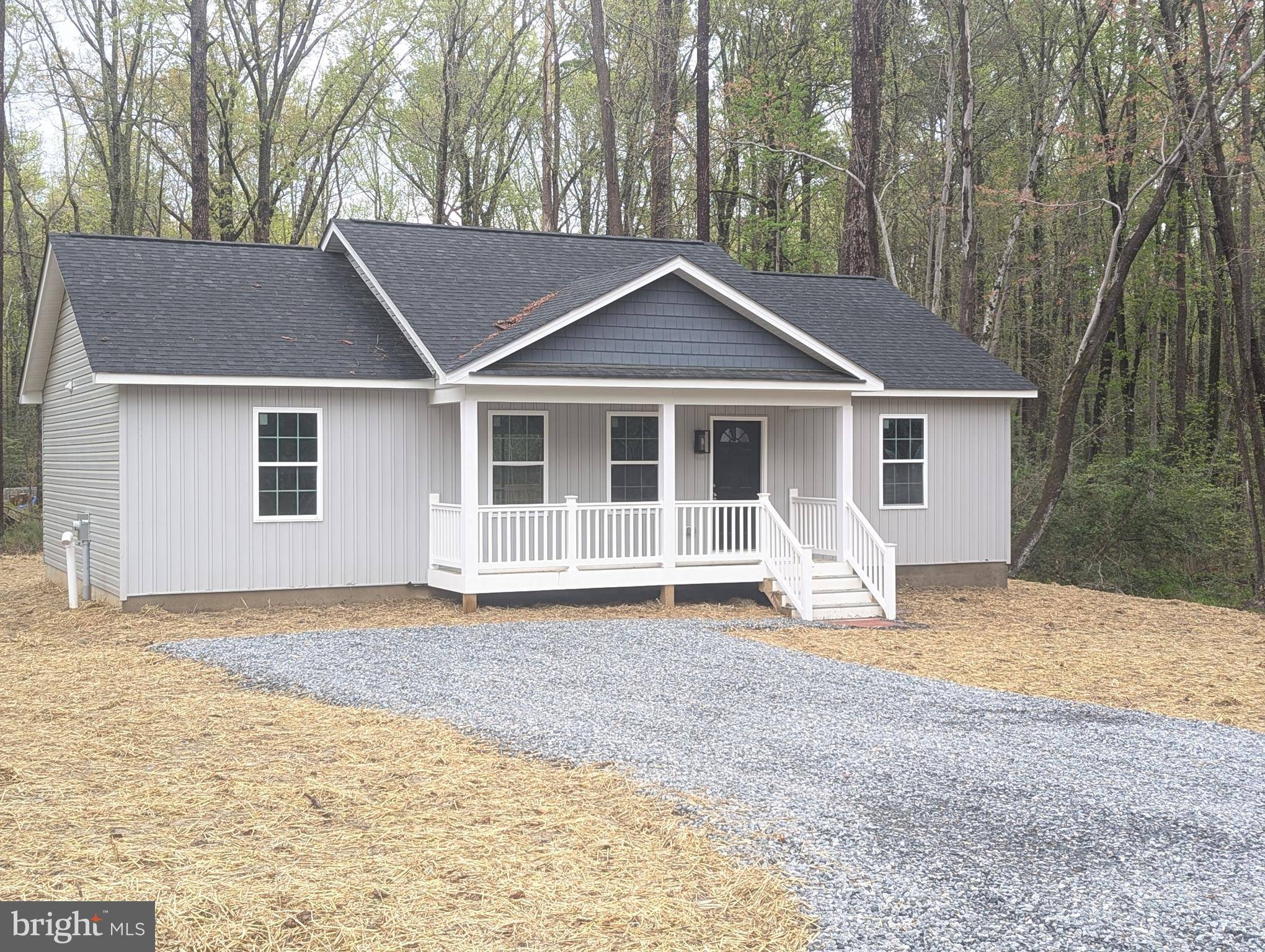Colonial Beach, VA 22443,203 WOODBINE