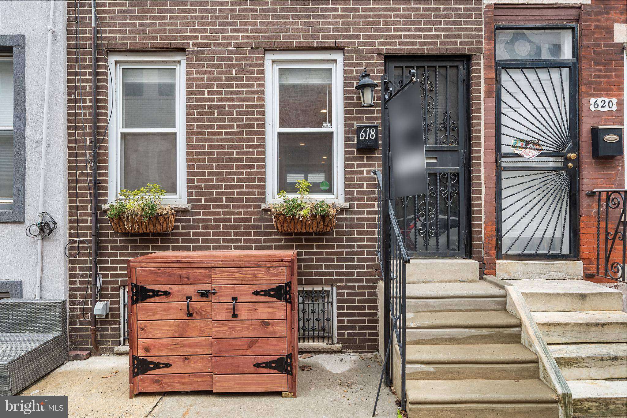 Philadelphia, PA 19148,618 MCCLELLAN ST