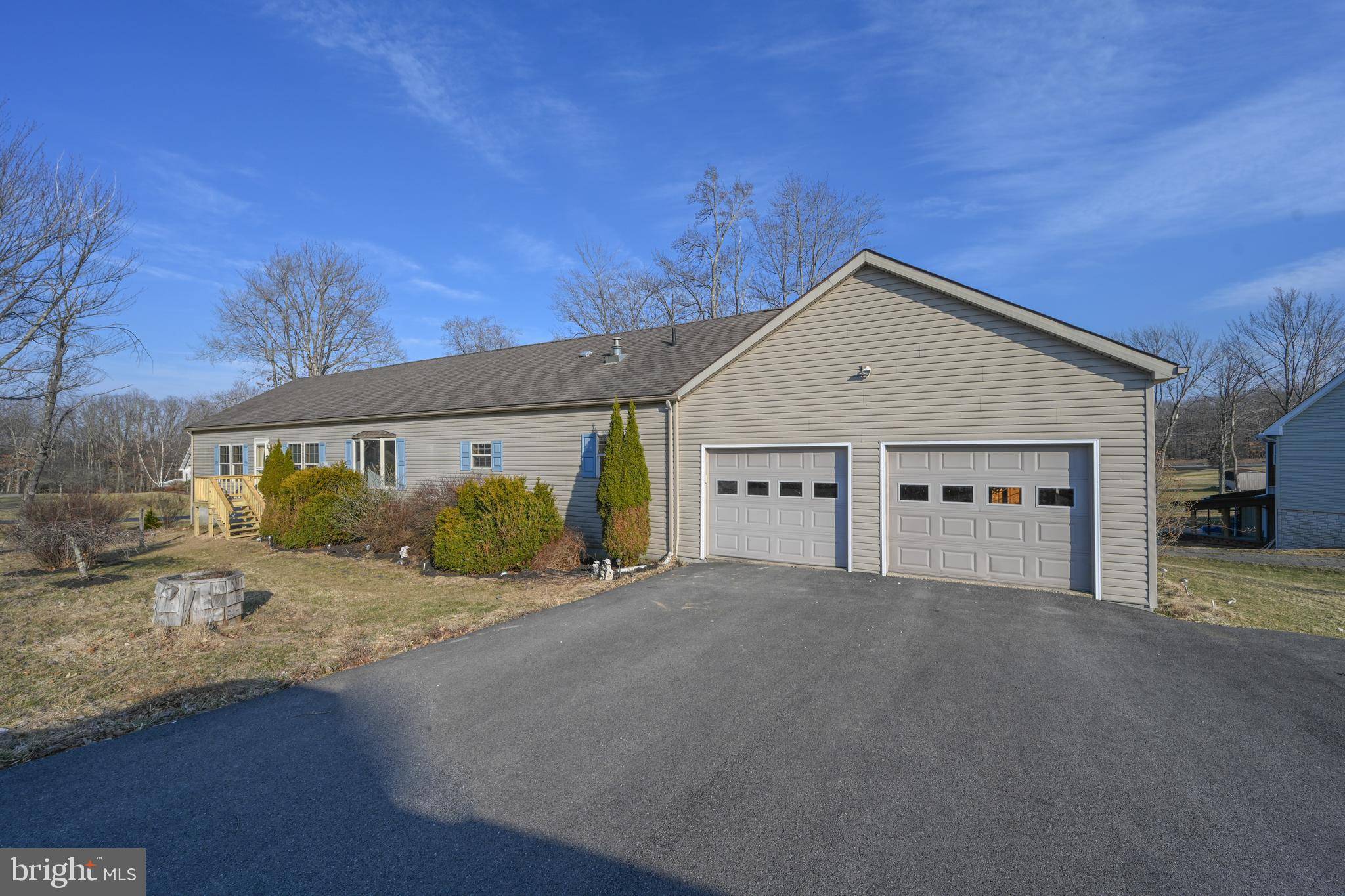 Oakland, MD 21550,707 SUNSHINE DR