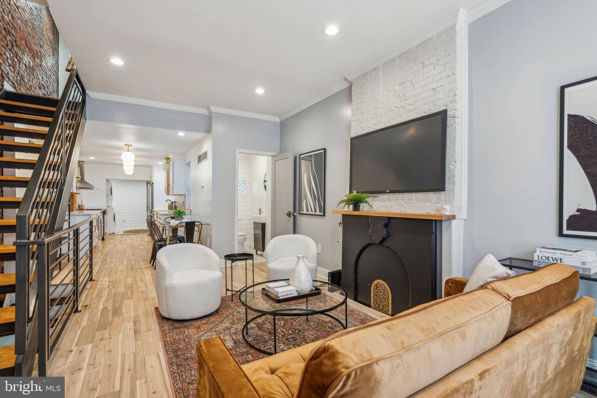 Philadelphia, PA 19121,2405 TURNER ST