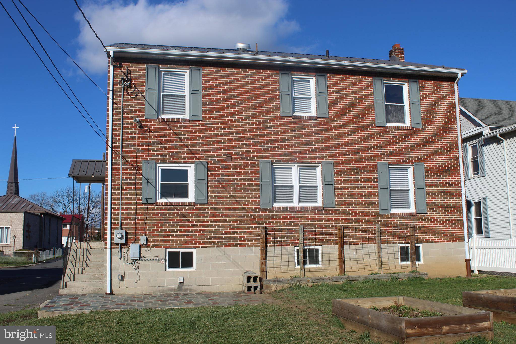 house_img