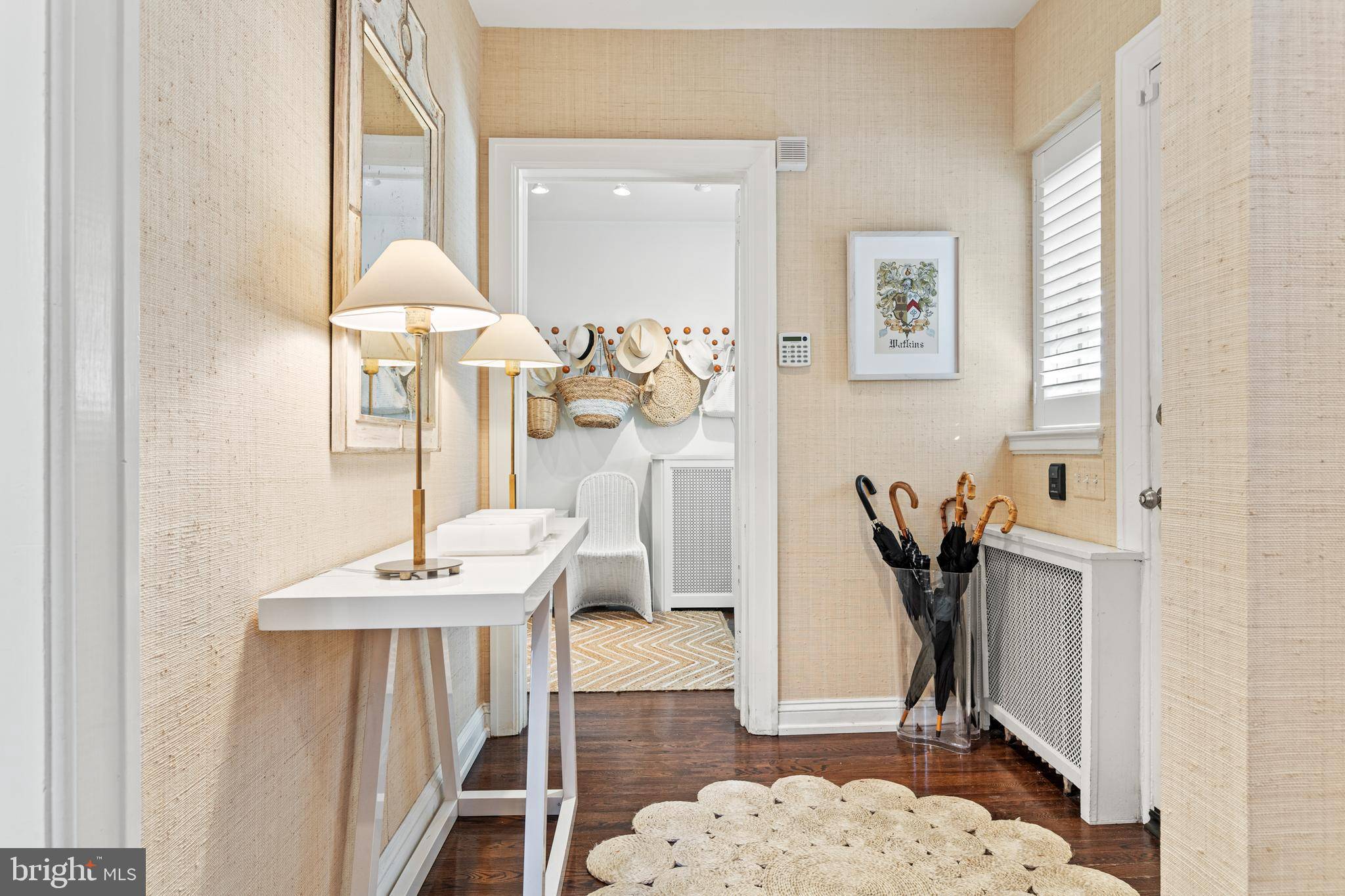 Bryn Mawr, PA 19010,207 LADBROKE RD