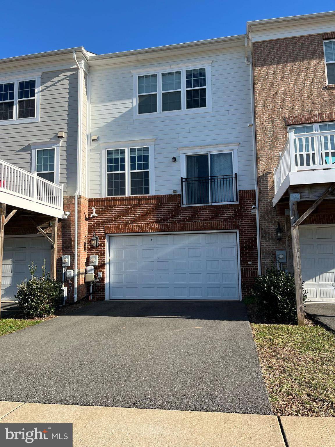 Manassas, VA 20110,8886 ORCHARD LN
