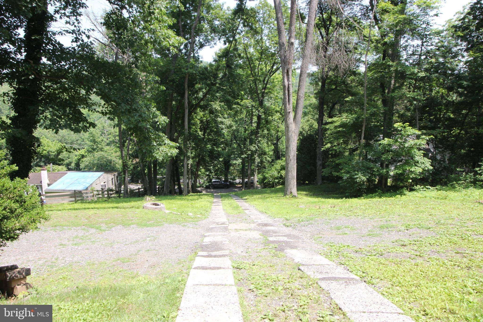 Schwenksville, PA 19473,979 GRAVEL PIKE