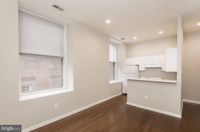Philadelphia, PA 19107,145 S 13TH ST #703